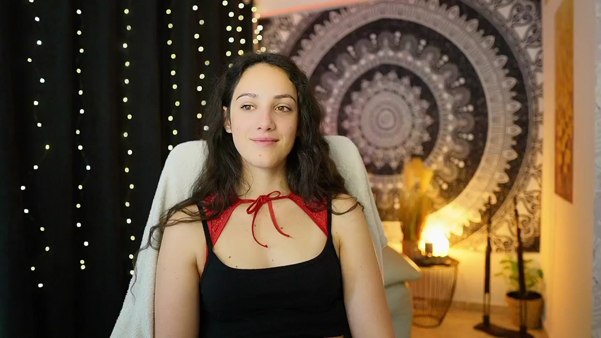 Gallery image thumbnail from Sophie_Rain18's myfreecams stream on, 05/13/2024, 09:05 image 14 of 20
