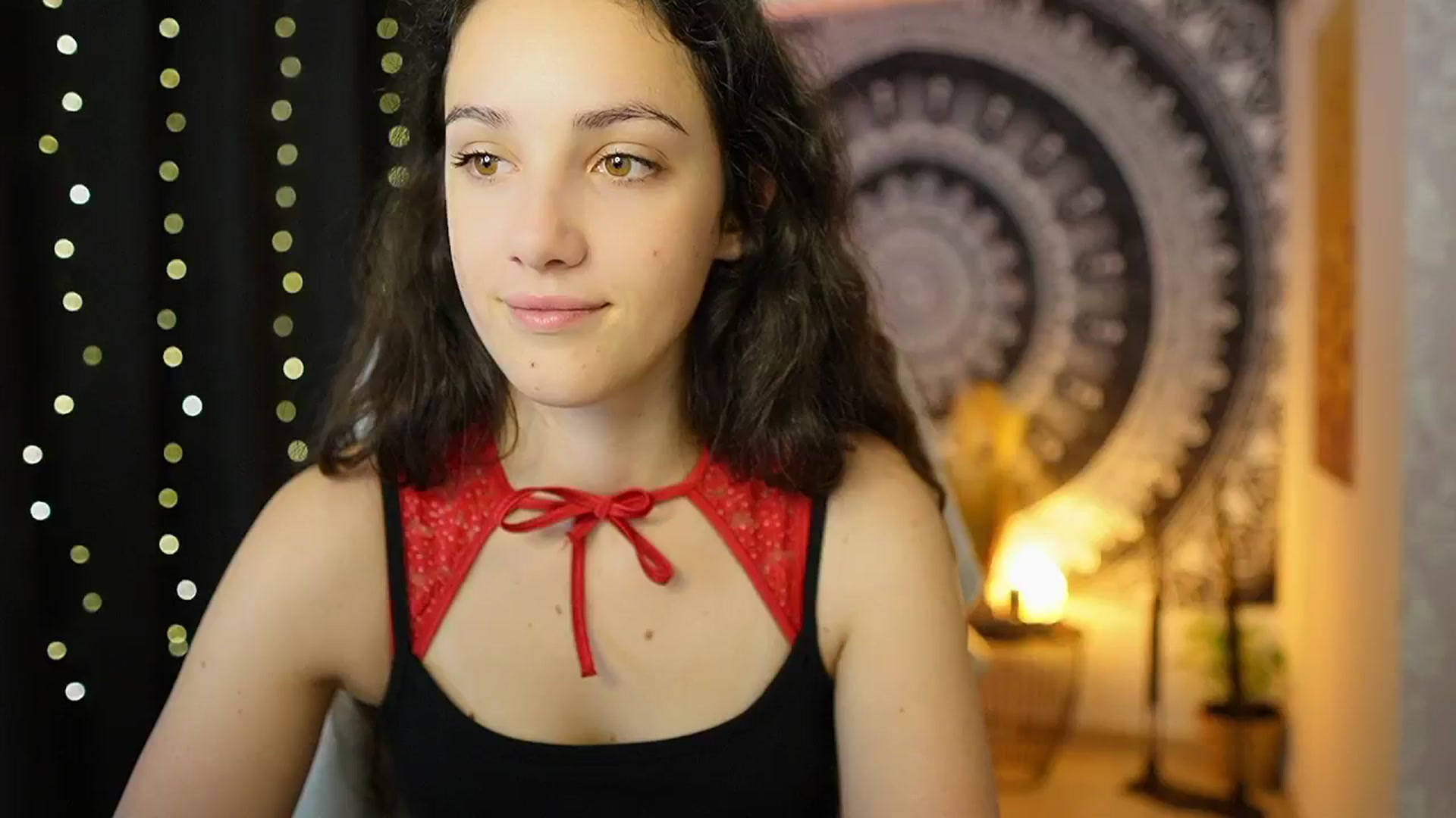Gallery image thumbnail from Sophie_Rain18's myfreecams stream on, 05/13/2024, 10:34 image 19 of 20