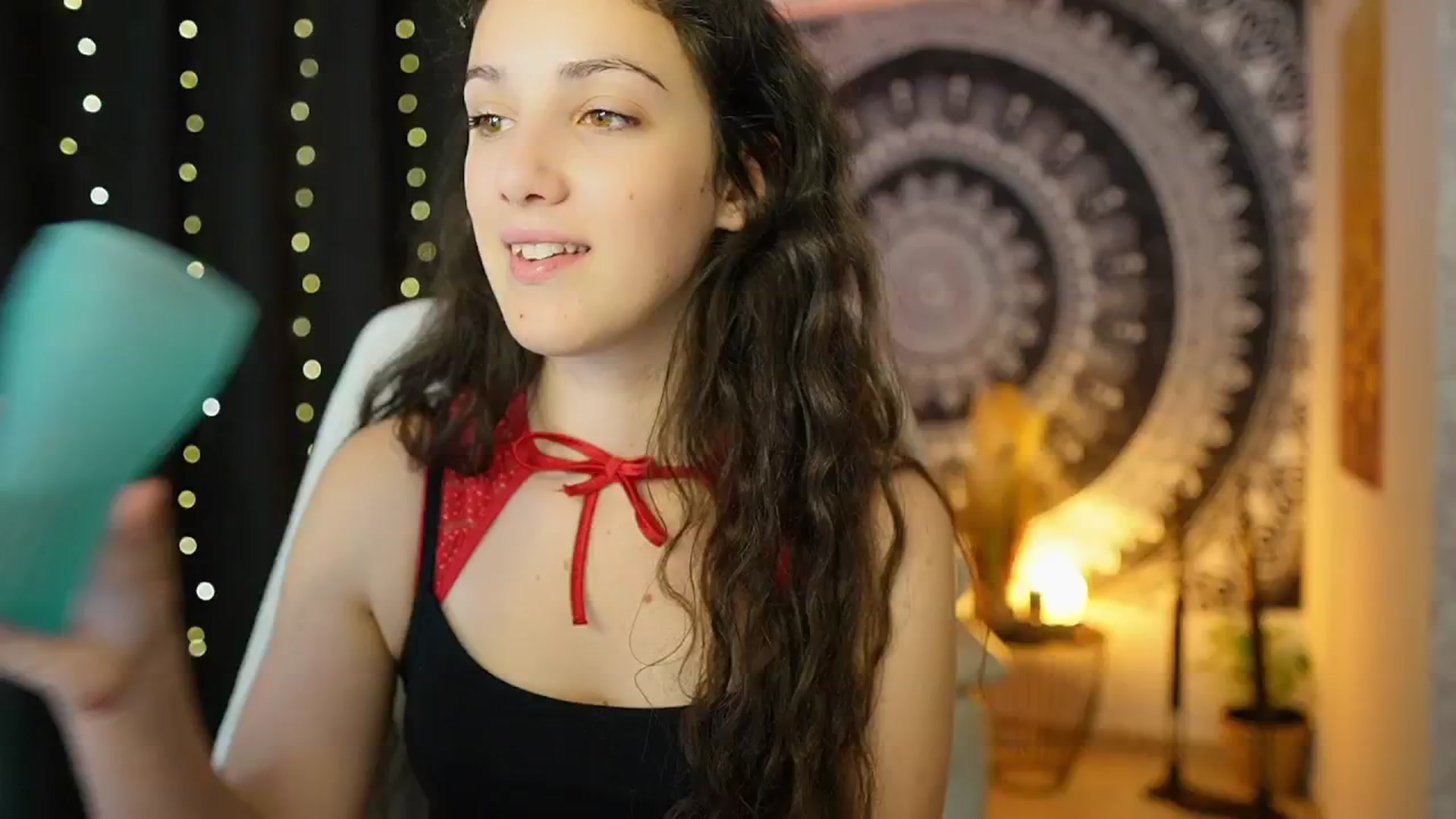 Gallery image thumbnail from Sophie_Rain18's myfreecams stream on, 05/13/2024, 10:34 image 13 of 20