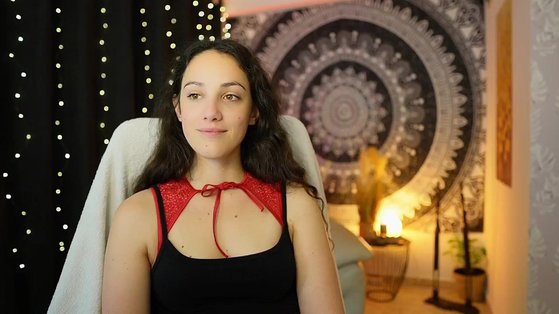 Gallery image thumbnail from Sophie_Rain18's myfreecams stream on, 05/13/2024, 11:44 image 6 of 20