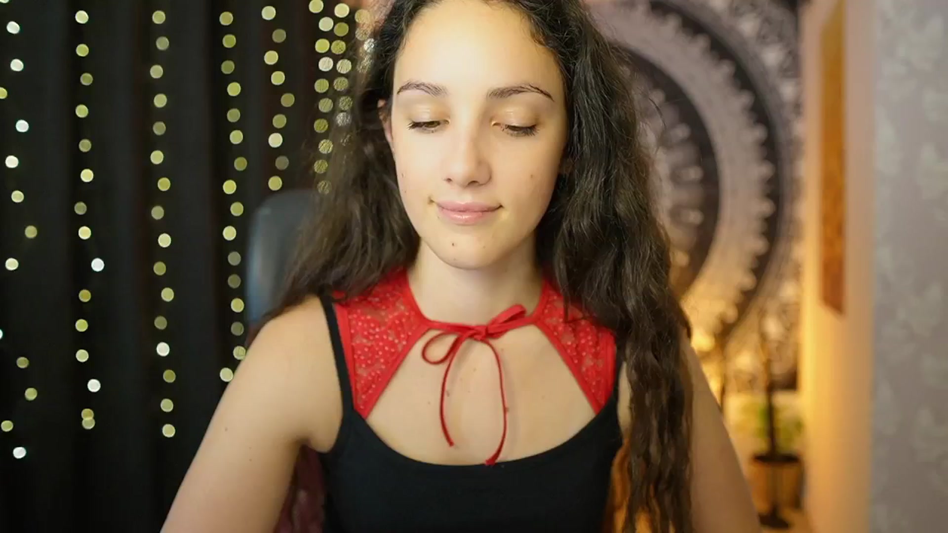 Gallery image thumbnail from Sophie_Rain18's myfreecams stream on, 05/13/2024, 13:02 image 17 of 20