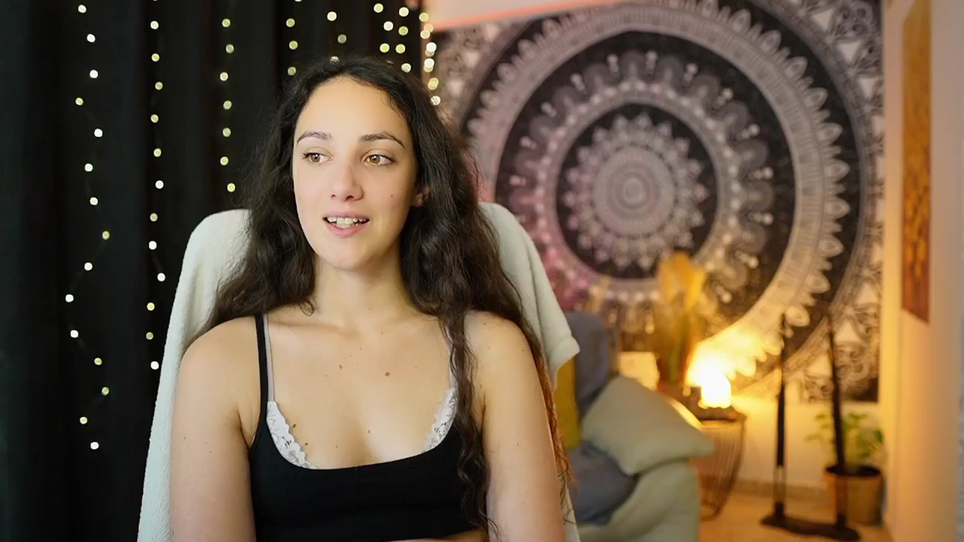Gallery image thumbnail from Sophie_Rain18's myfreecams stream on, 05/21/2024, 12:43 image 7 of 20