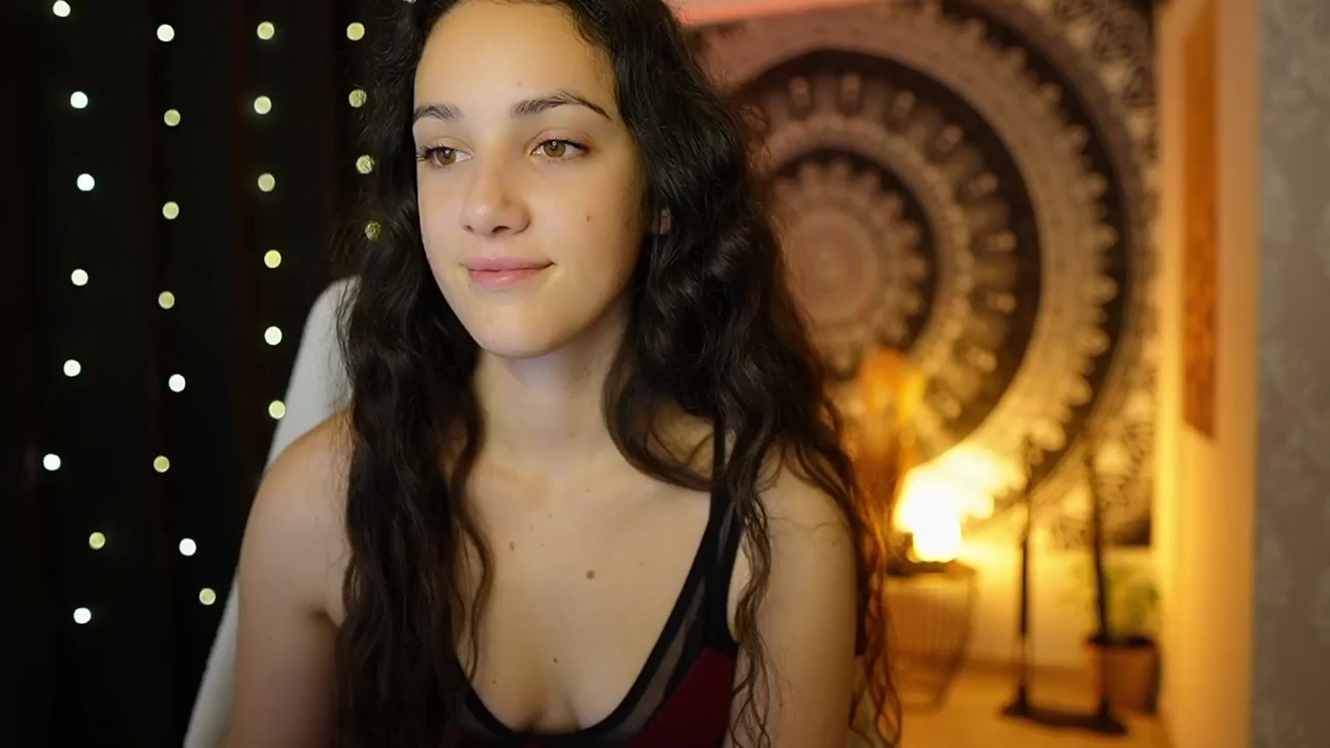 Gallery image thumbnail from Sophie_Rain18's myfreecams stream on, 05/23/2024, 08:52 image 17 of 20