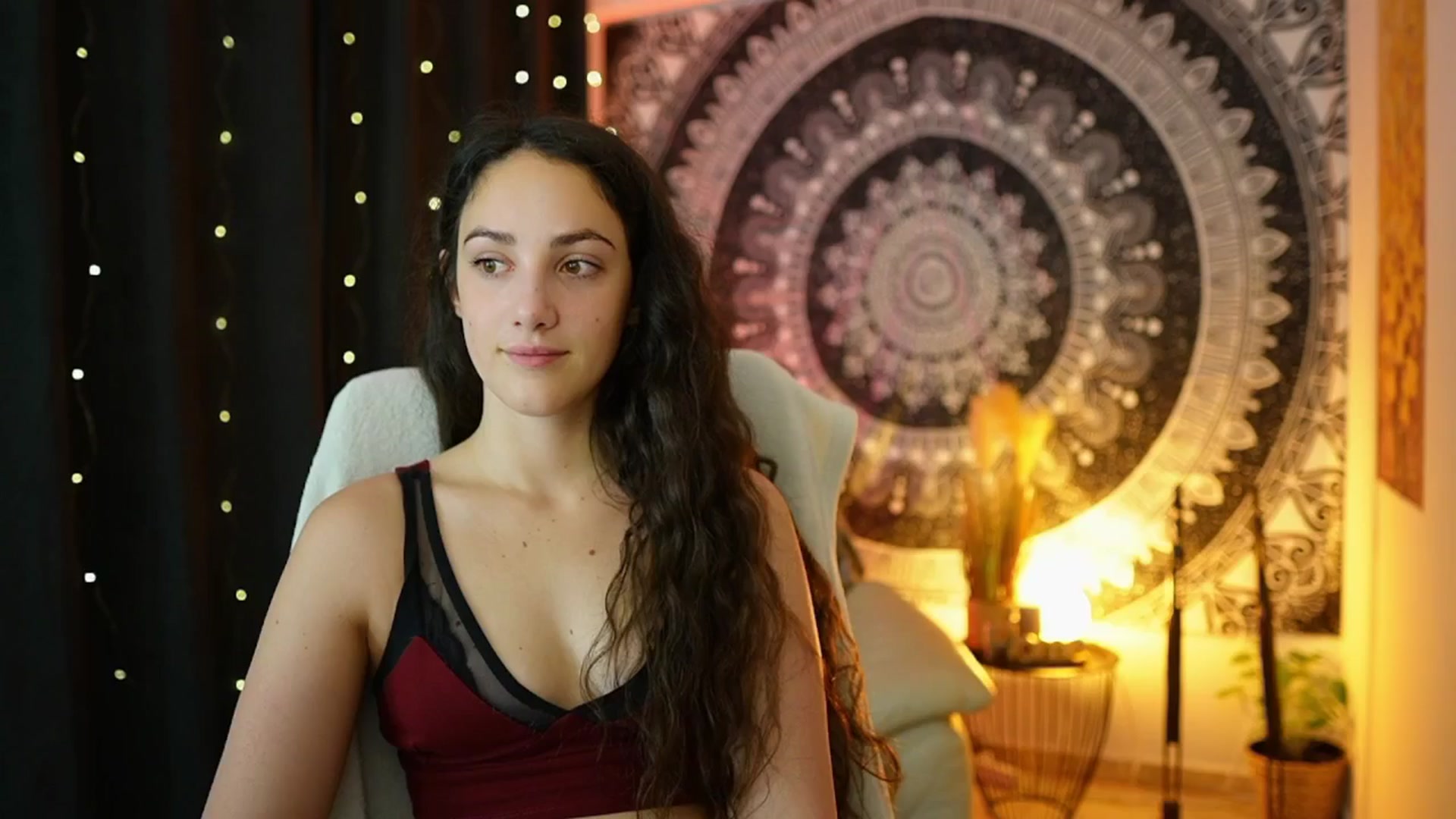 Gallery image thumbnail from Sophie_Rain18's myfreecams stream on, 05/28/2024, 08:40 image 4 of 20