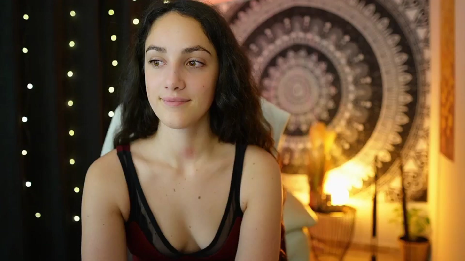 Gallery image thumbnail from Sophie_Rain18's myfreecams stream on, 05/28/2024, 09:31 image 12 of 20