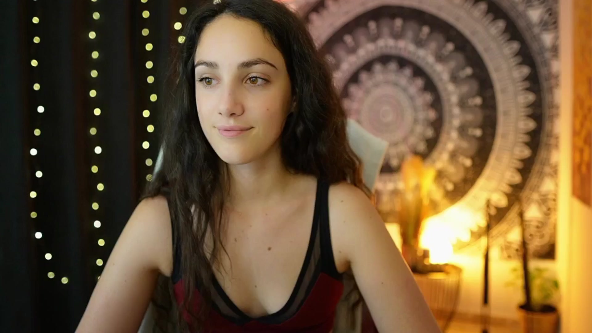 Gallery image thumbnail from Sophie_Rain18's myfreecams stream on, 05/28/2024, 10:14 image 11 of 20