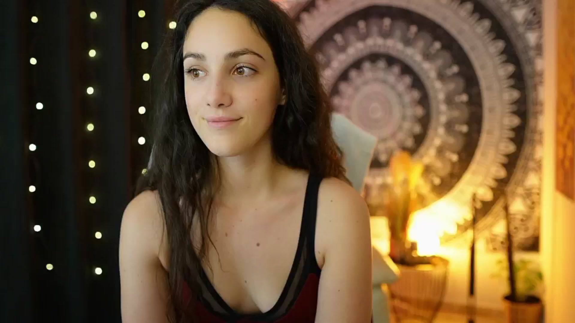 Gallery image thumbnail from Sophie_Rain18's myfreecams stream on, 05/28/2024, 10:14 image 6 of 20
