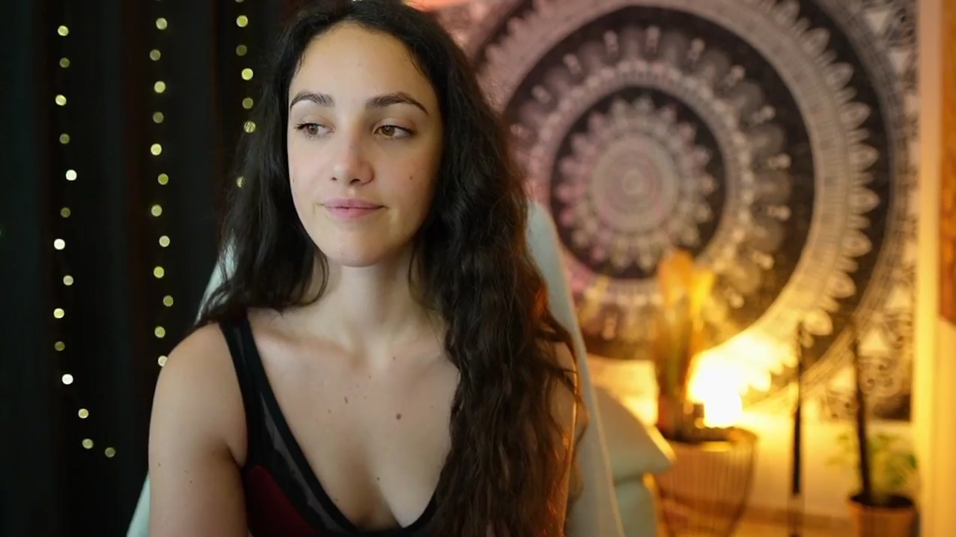 Gallery image thumbnail from Sophie_Rain18's myfreecams stream on, 05/28/2024, 12:03 image 6 of 20