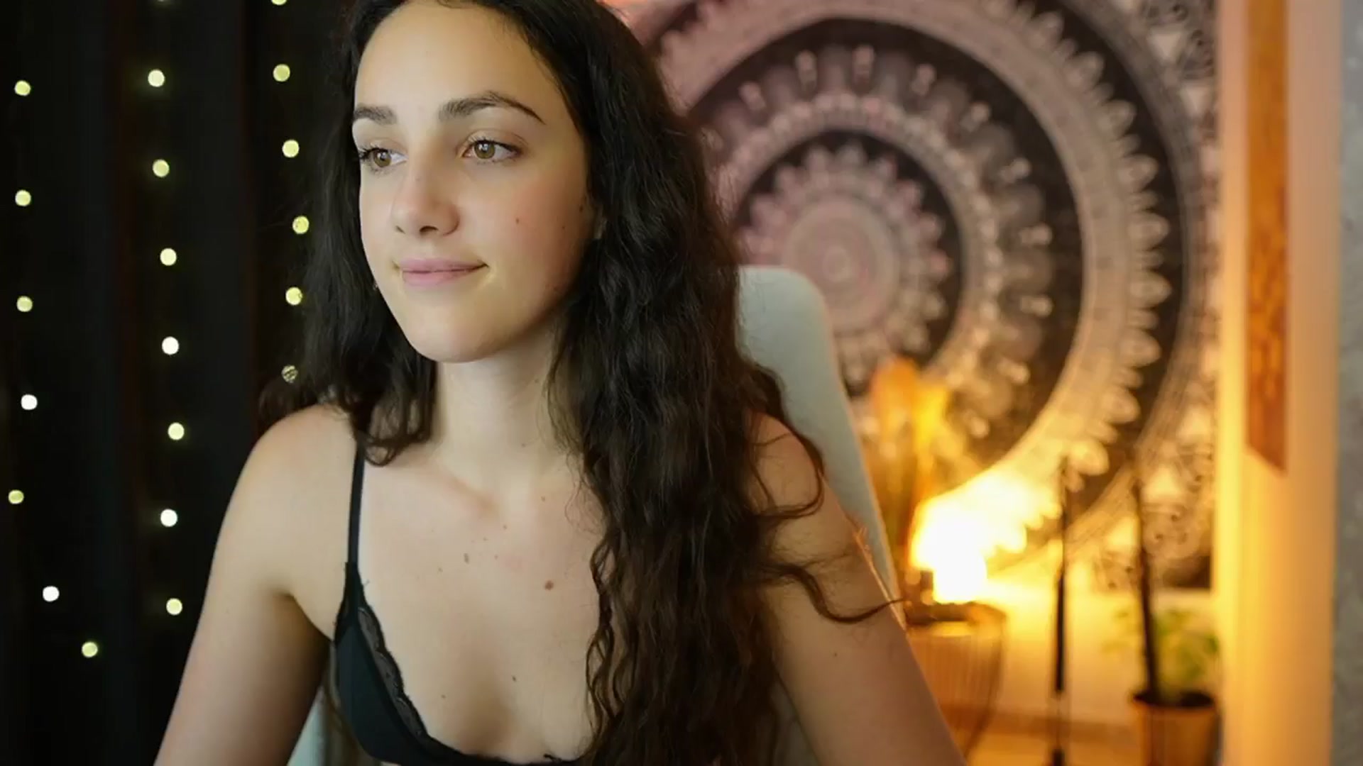Gallery image thumbnail from Sophie_Rain18's myfreecams stream on, 05/28/2024, 12:57 image 7 of 20