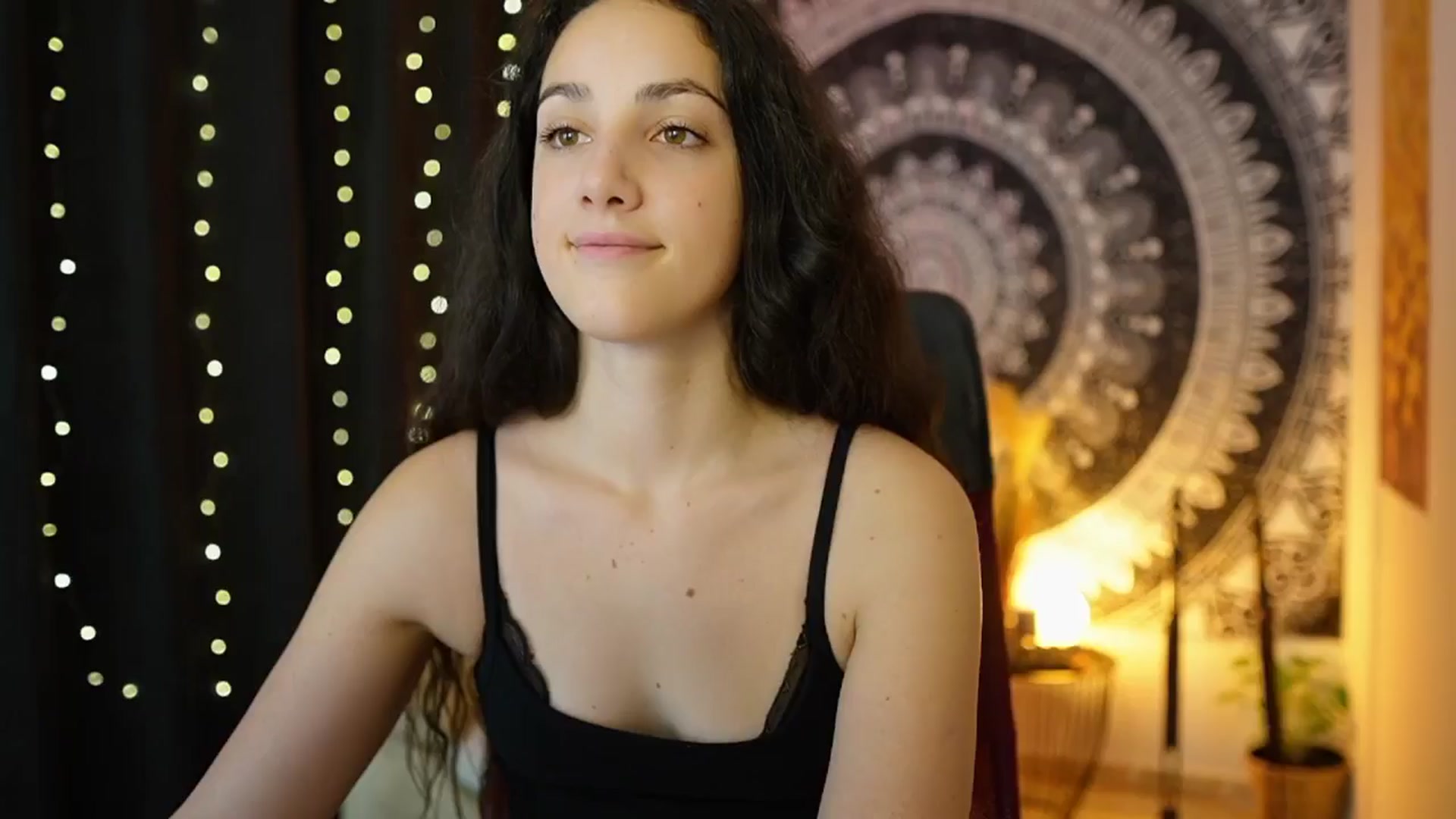 Gallery image thumbnail from Sophie_Rain18's myfreecams stream on, 05/29/2024, 09:51 image 19 of 20