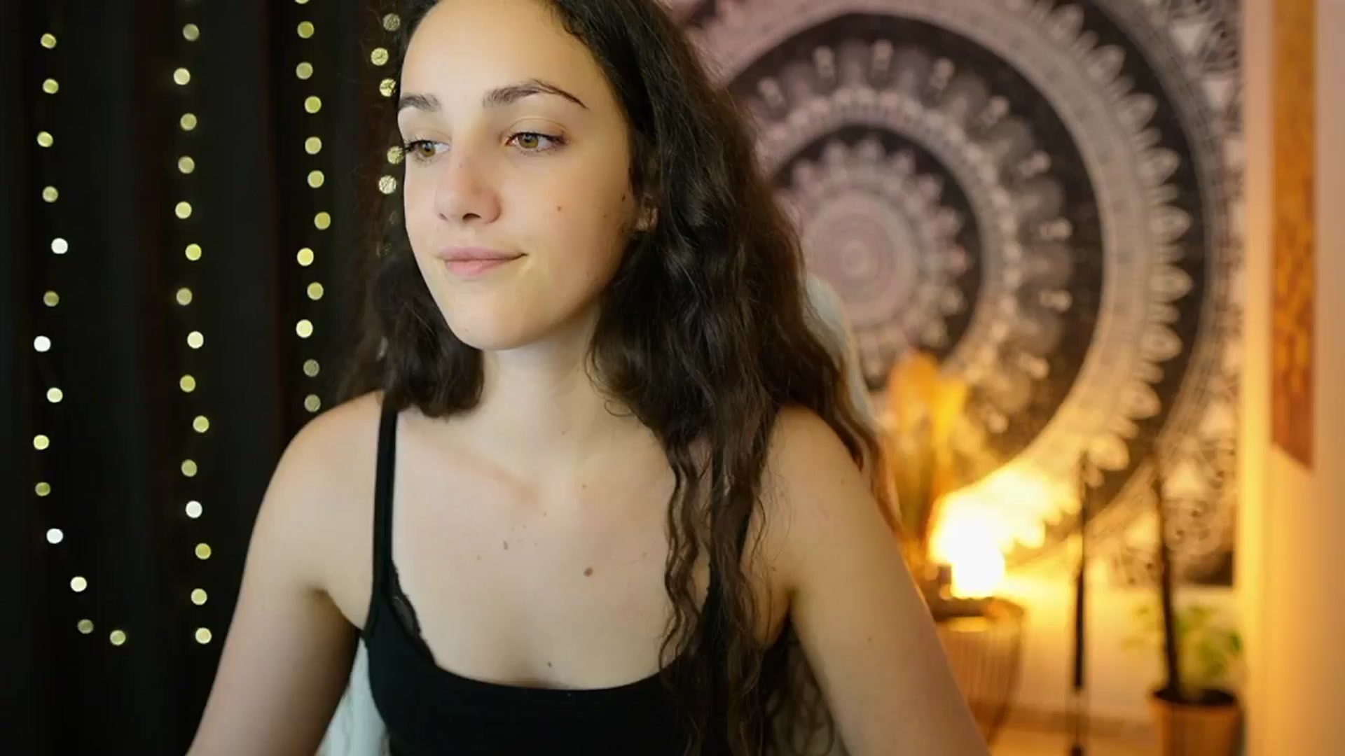 Gallery image thumbnail from Sophie_Rain18's myfreecams stream on, 05/29/2024, 10:53 image 18 of 20