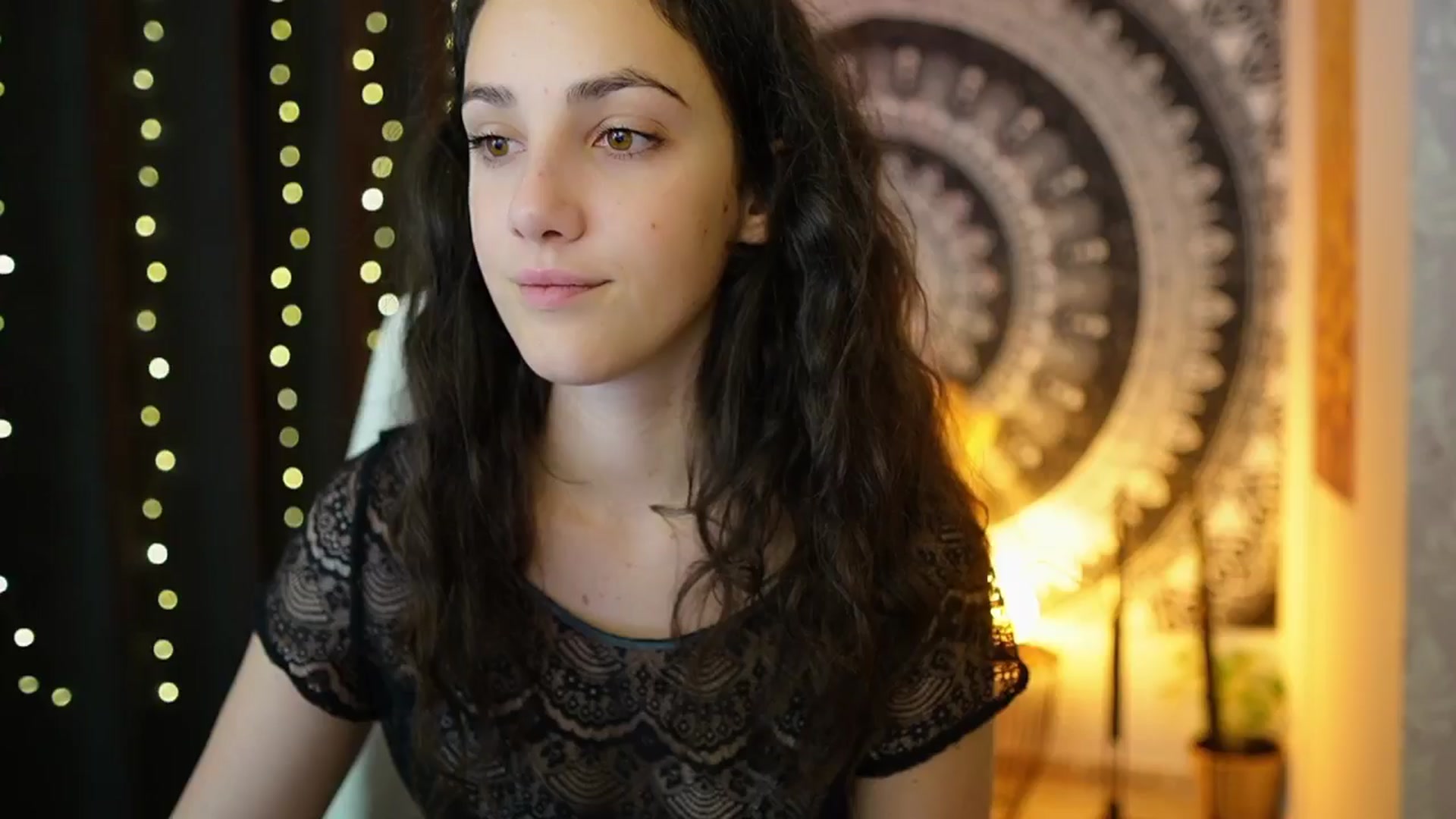Gallery image thumbnail from Sophie_Rain18's myfreecams stream on, 05/30/2024, 09:56 image 16 of 20