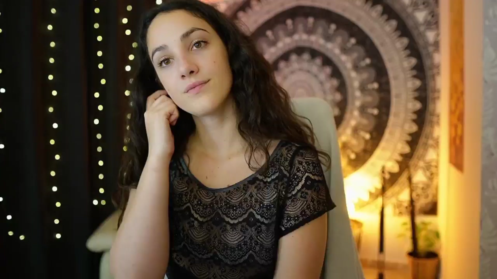 Gallery image thumbnail from Sophie_Rain18's myfreecams stream on, 05/30/2024, 09:56 image 13 of 20