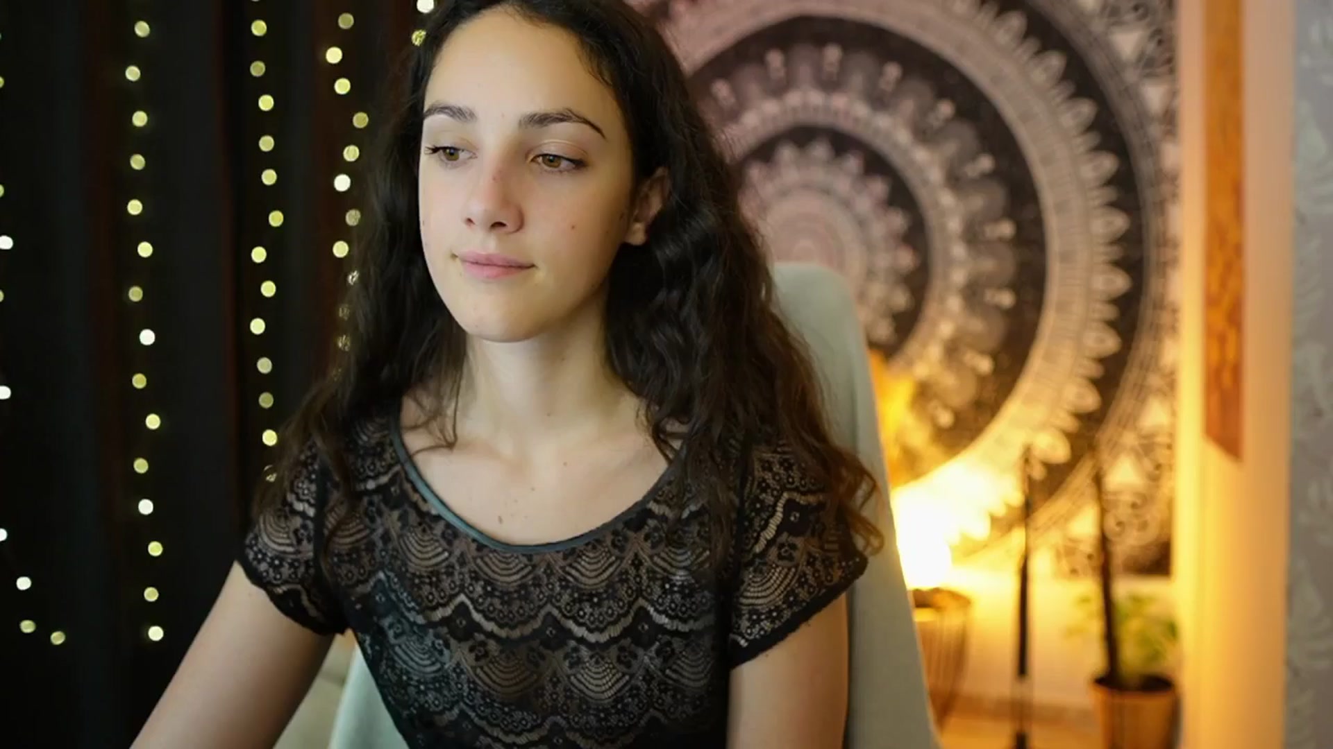 Gallery image thumbnail from Sophie_Rain18's myfreecams stream on, 05/30/2024, 09:56 image 12 of 20