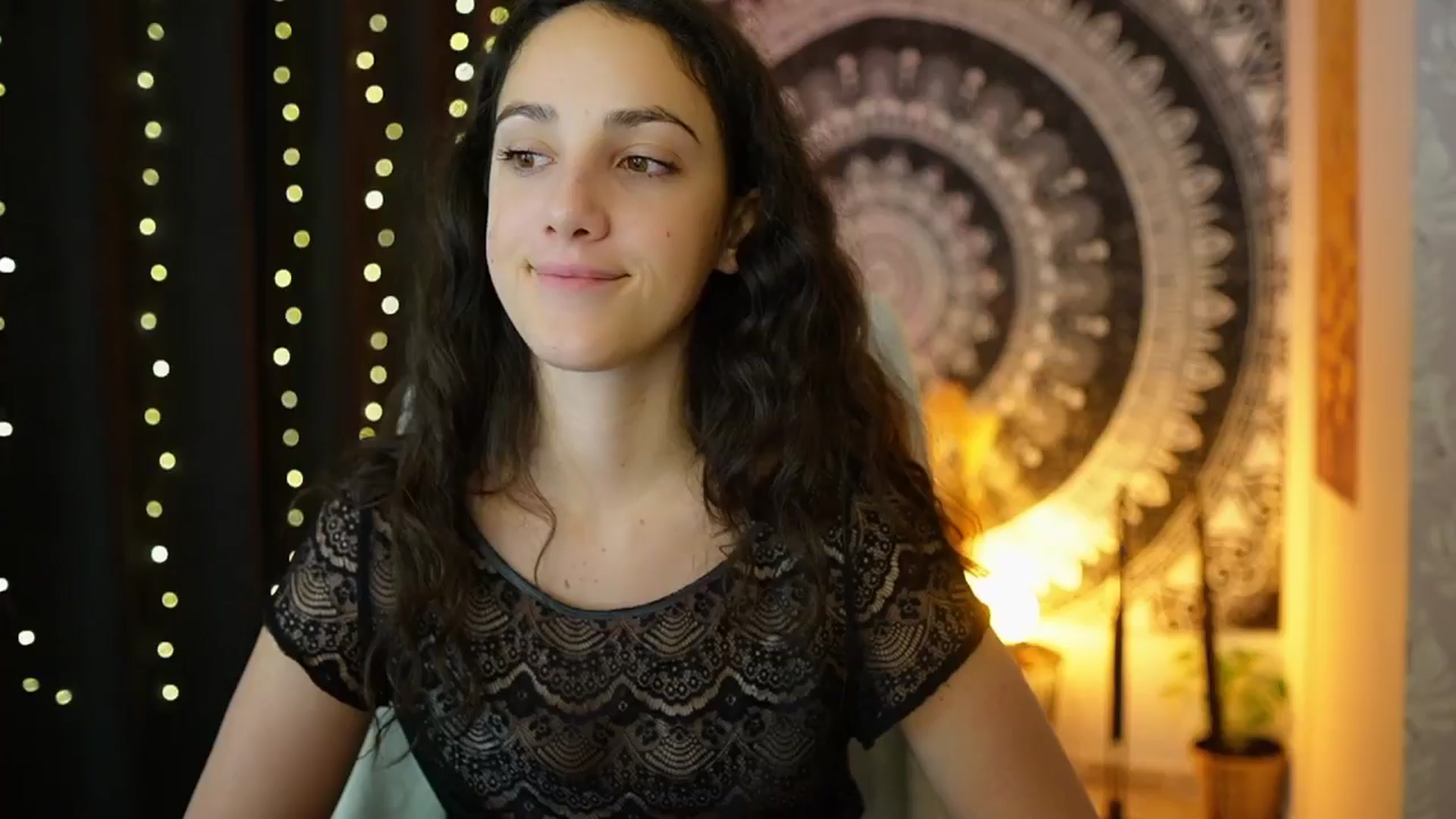Gallery image thumbnail from Sophie_Rain18's myfreecams stream on, 05/30/2024, 09:56 image 14 of 20