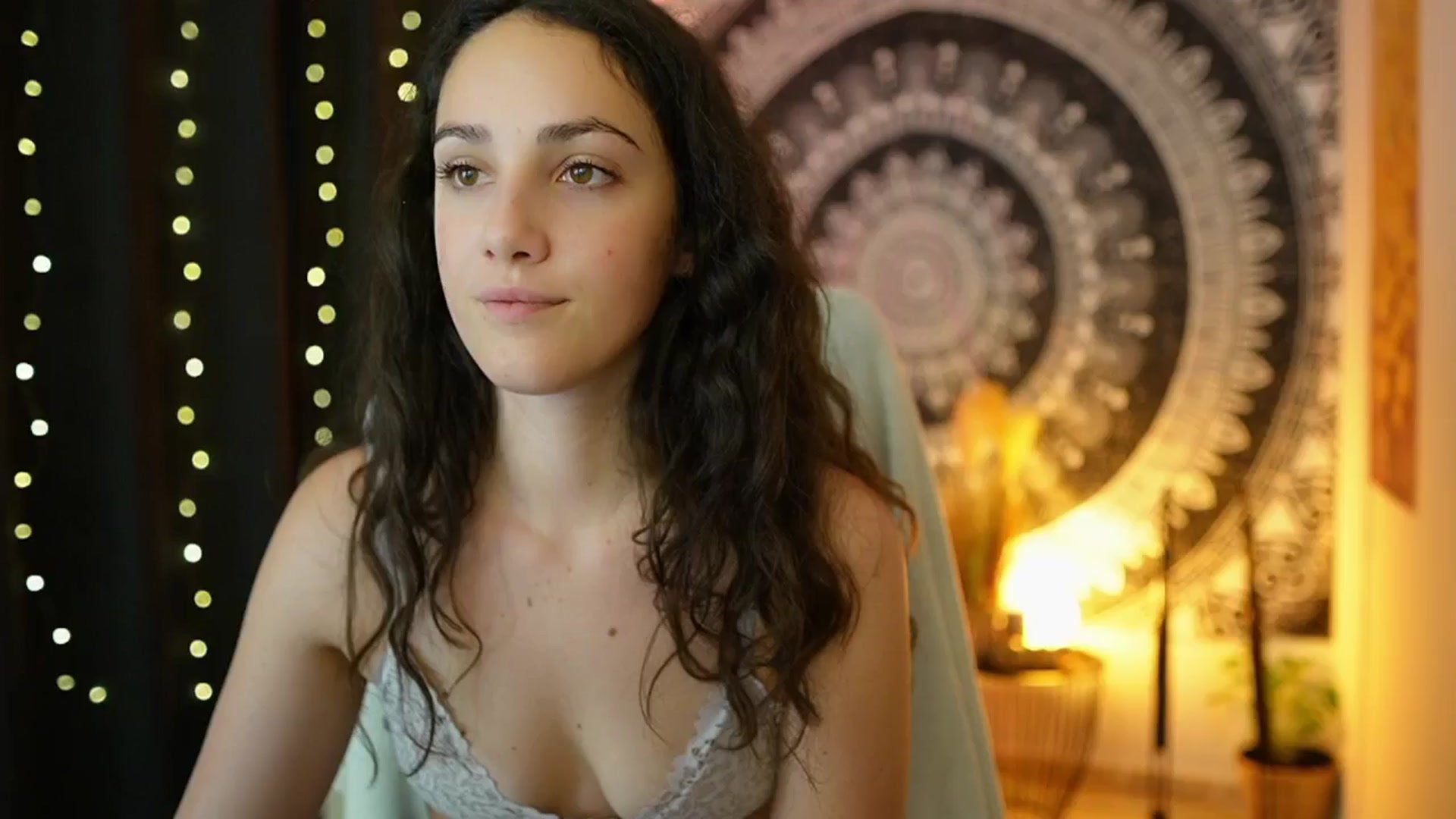 Gallery image thumbnail from Sophie_Rain18's myfreecams stream on, 05/30/2024, 11:59 image 19 of 20