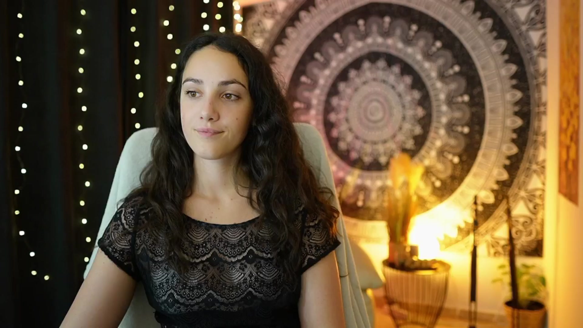 Gallery image thumbnail from Sophie_Rain18's myfreecams stream on, 05/30/2024, 11:59 image 4 of 20