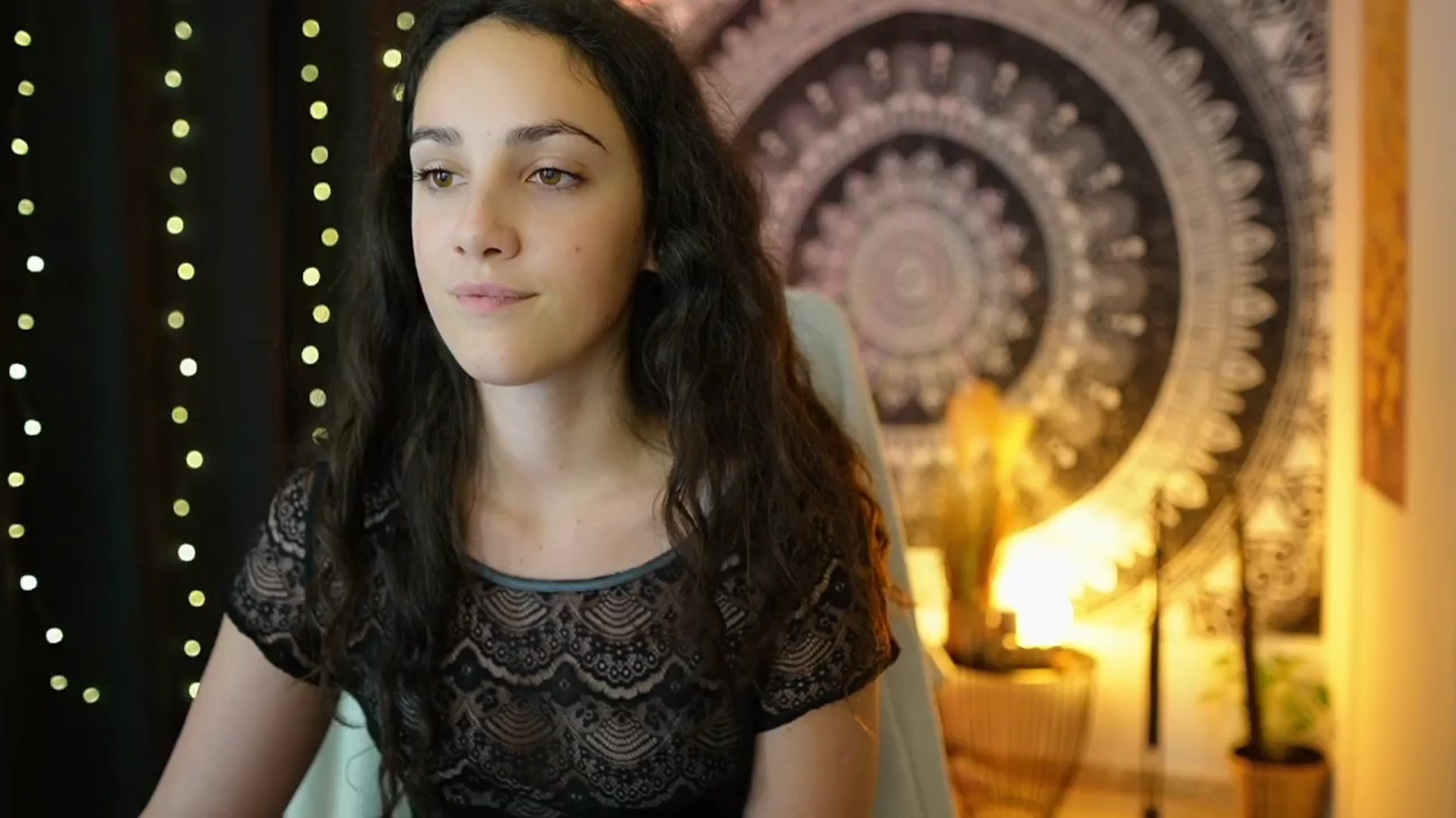 Gallery image thumbnail from Sophie_Rain18's myfreecams stream on, 05/30/2024, 12:46 image 17 of 20