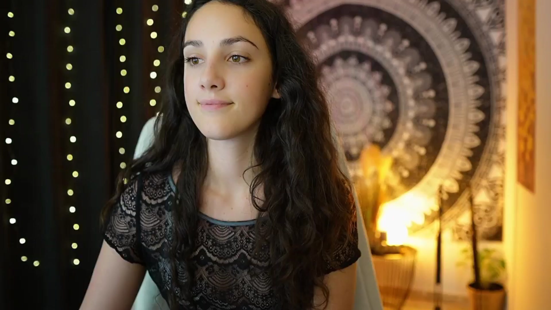 Gallery image thumbnail from Sophie_Rain18's myfreecams stream on, 05/30/2024, 12:46 image 10 of 20