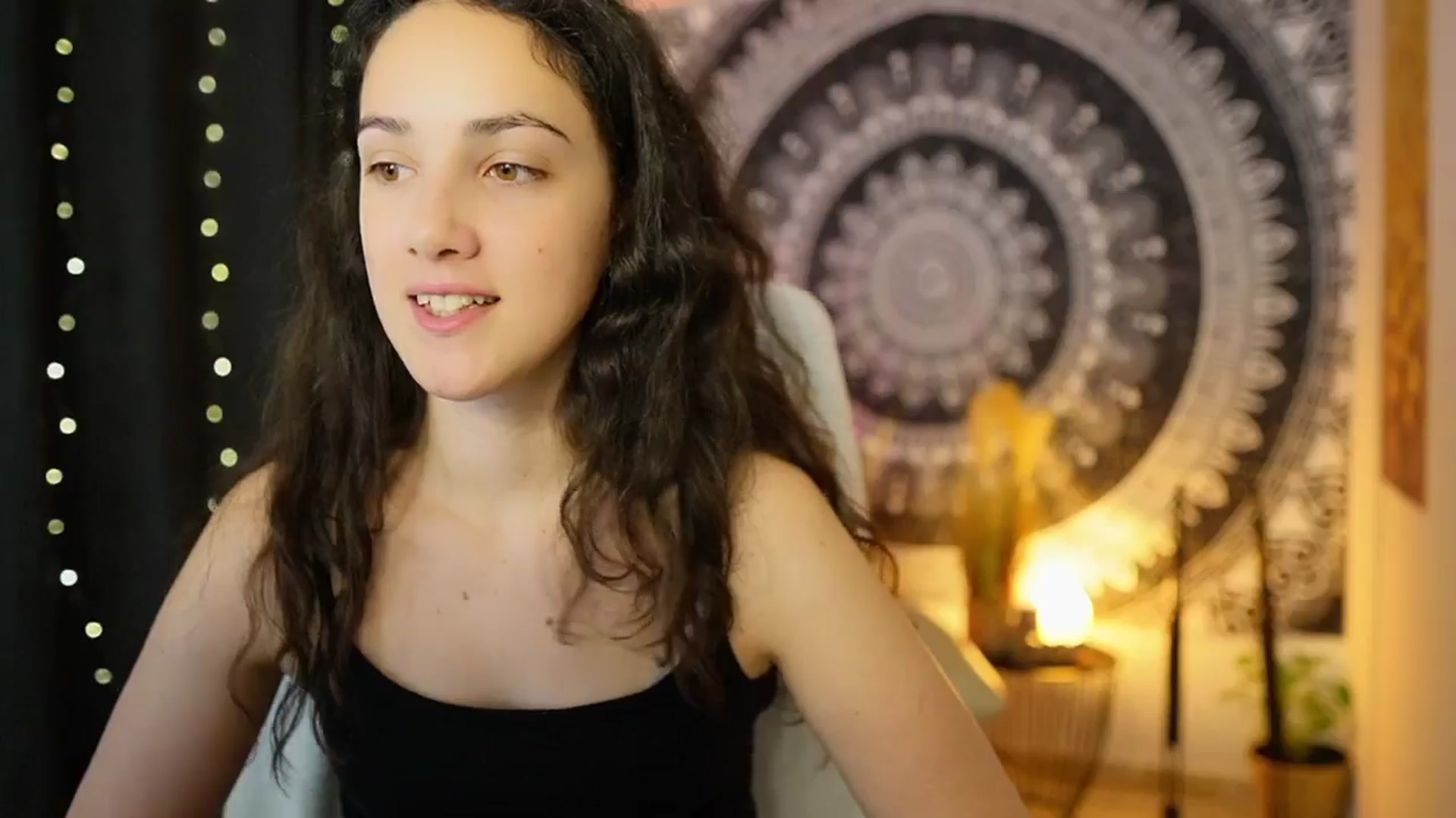 Gallery image thumbnail from Sophie_Rain18's myfreecams stream on, 05/31/2024, 10:59 image 18 of 20