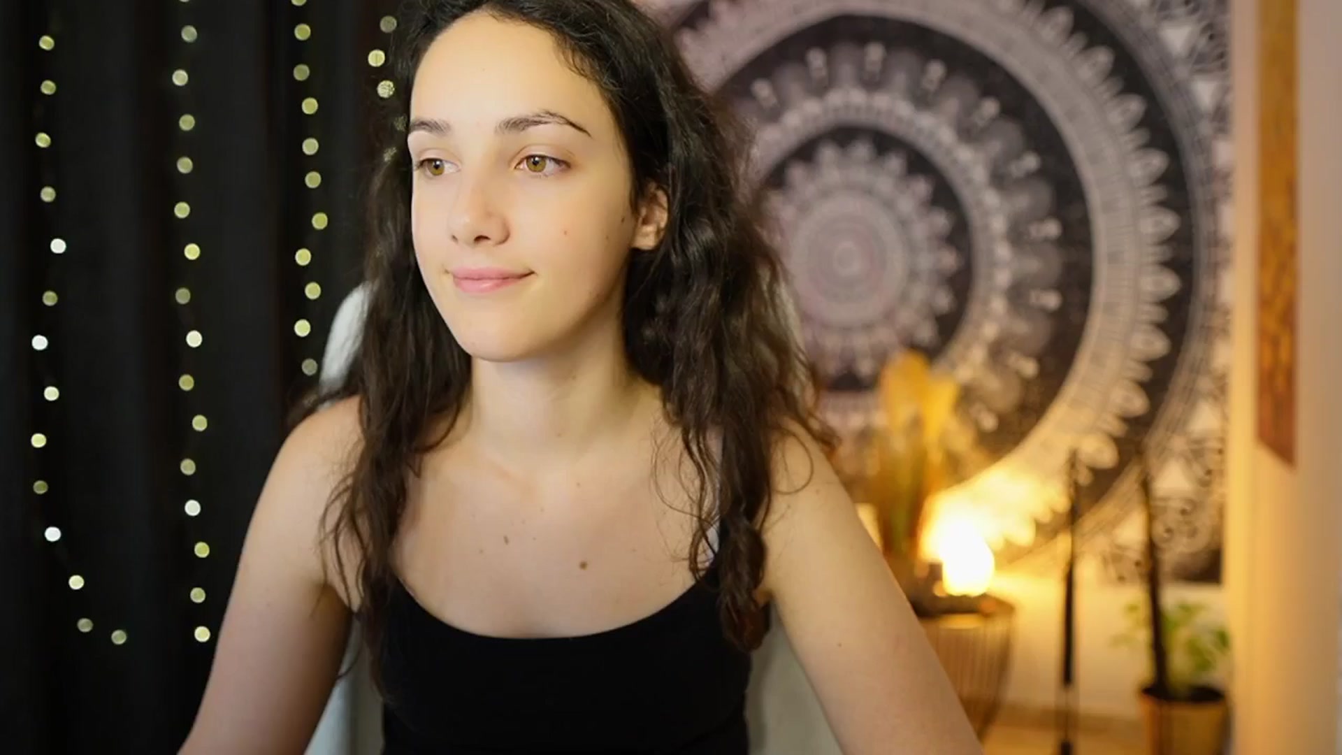 Gallery image thumbnail from Sophie_Rain18's myfreecams stream on, 05/31/2024, 11:22 image 11 of 20