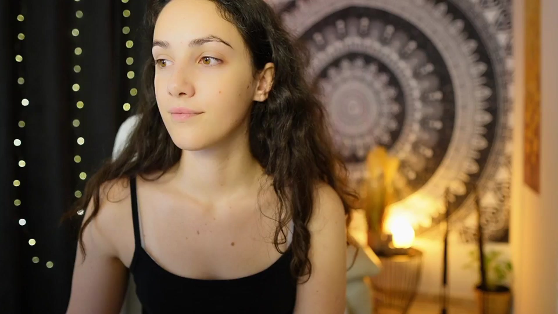 Gallery image thumbnail from Sophie_Rain18's myfreecams stream on, 05/31/2024, 11:22 image 15 of 20