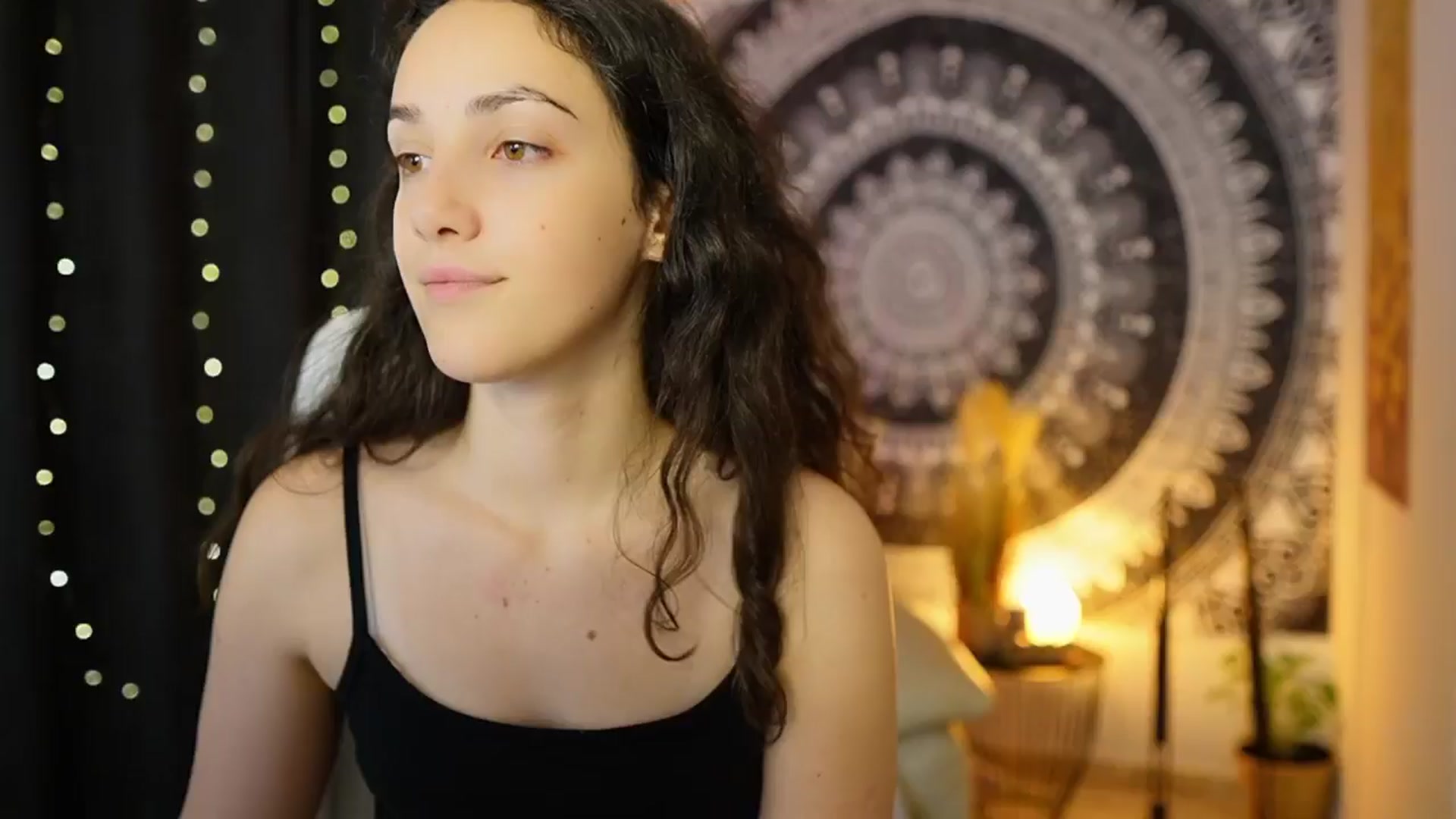 Gallery image thumbnail from Sophie_Rain18's myfreecams stream on, 05/31/2024, 11:22 image 13 of 20