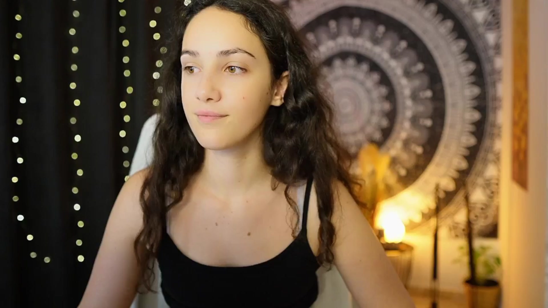Gallery image thumbnail from Sophie_Rain18's myfreecams stream on, 05/31/2024, 12:05 image 11 of 20