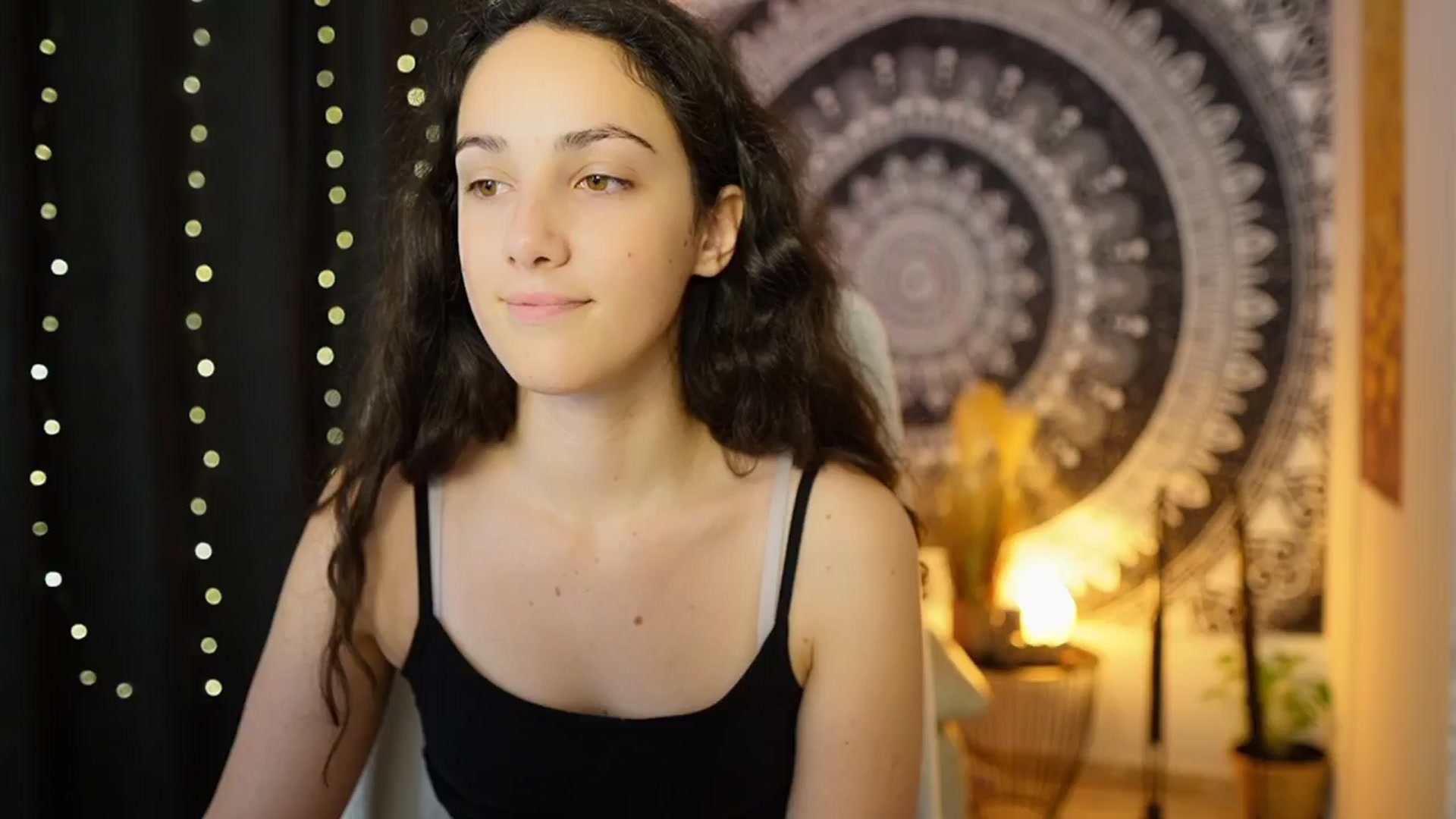 Gallery image thumbnail from Sophie_Rain18's myfreecams stream on, 05/31/2024, 12:05 image 7 of 20