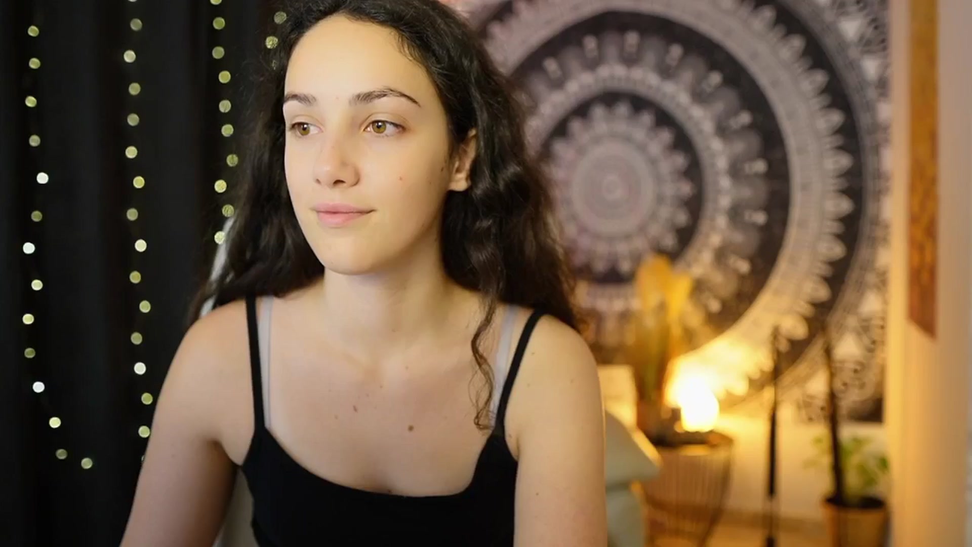 Gallery image thumbnail from Sophie_Rain18's myfreecams stream on, 05/31/2024, 12:05 image 16 of 20