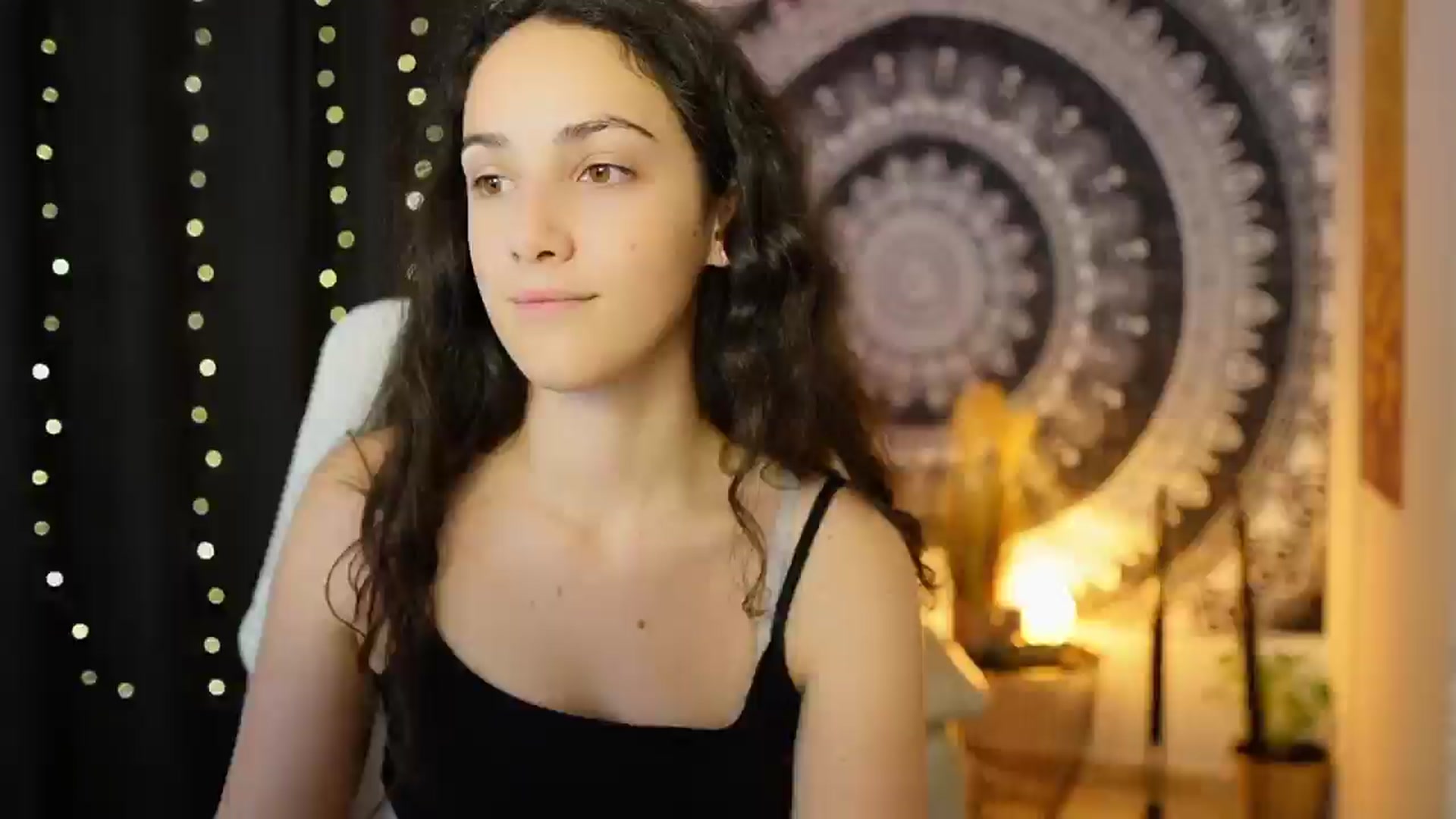 Gallery image thumbnail from Sophie_Rain18's myfreecams stream on, 05/31/2024, 12:05 image 19 of 20