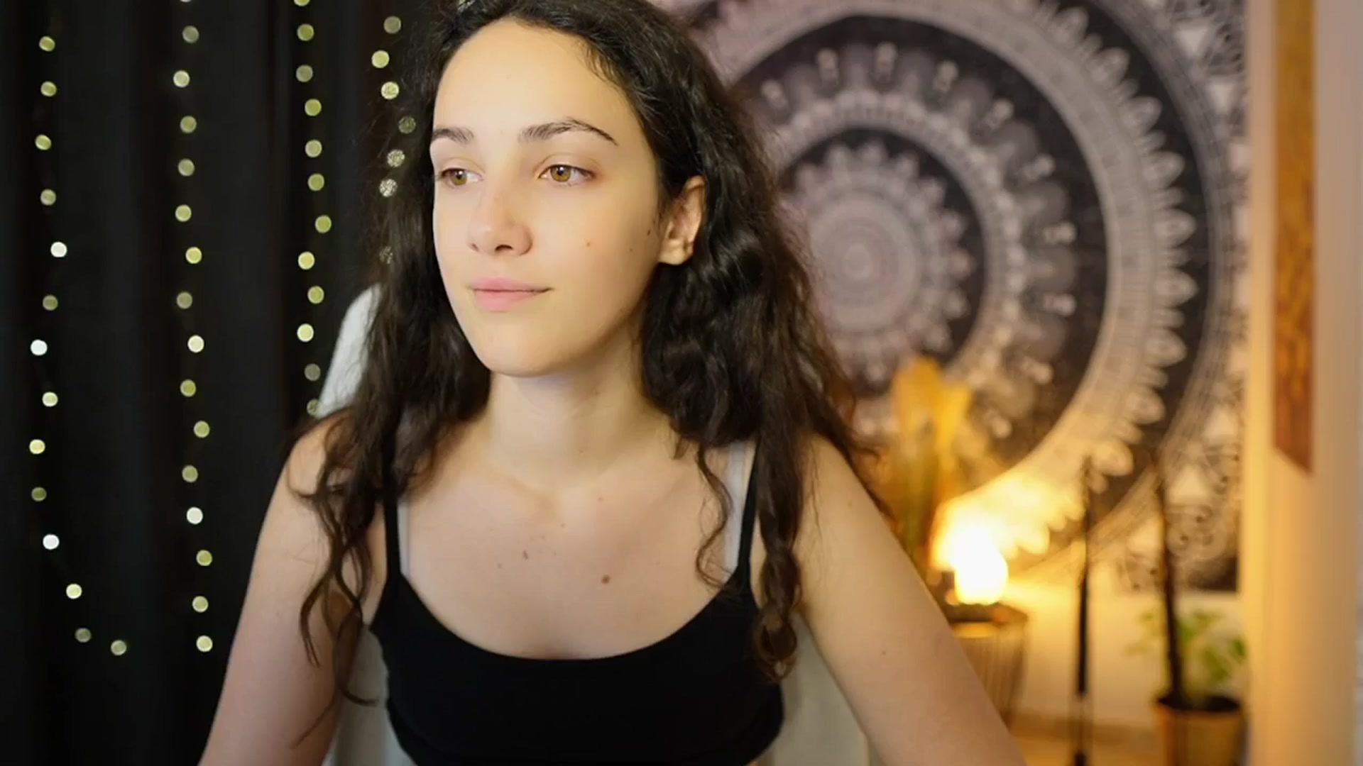 Gallery image thumbnail from Sophie_Rain18's myfreecams stream on, 05/31/2024, 12:05 image 14 of 20