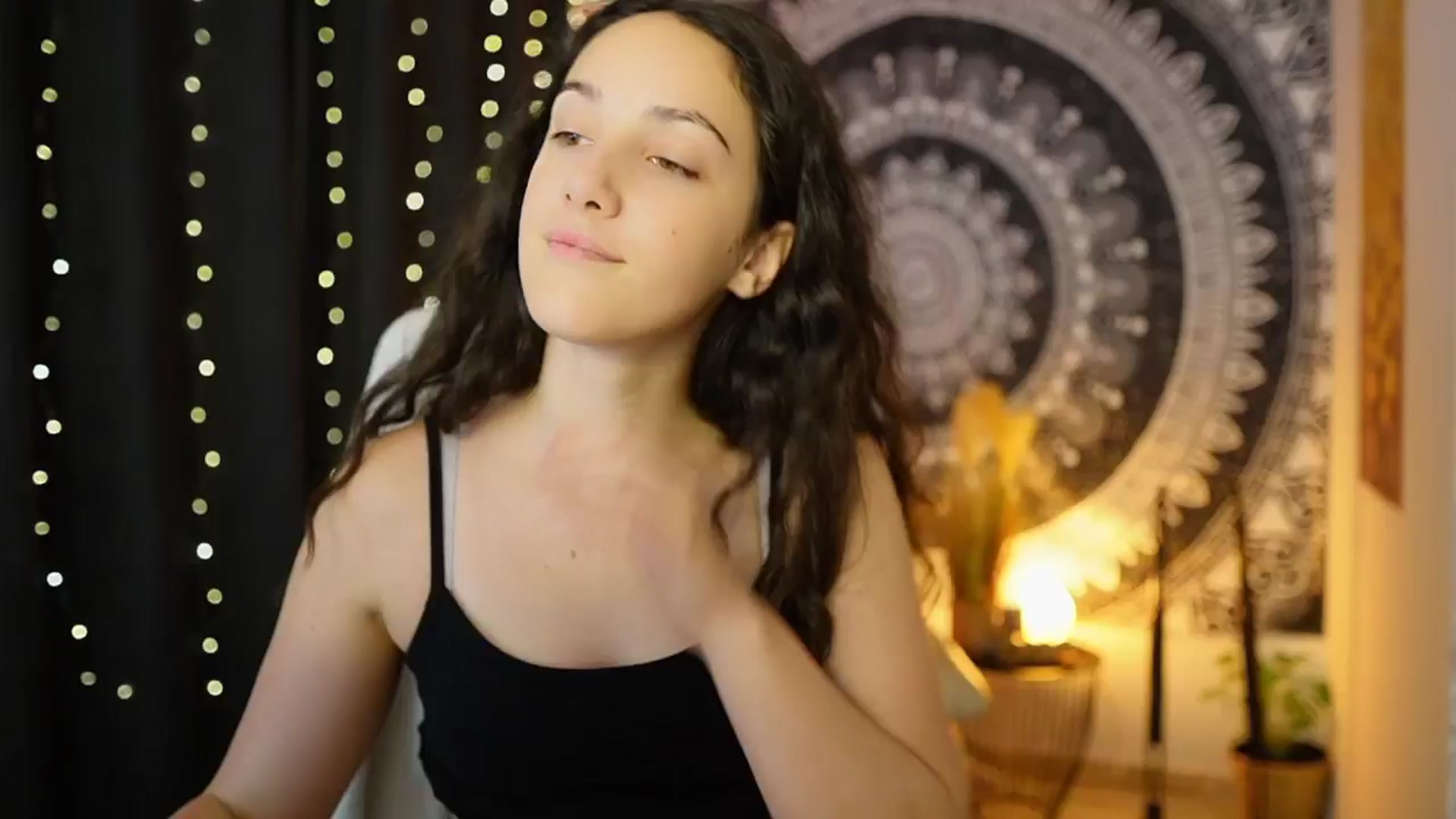 Gallery image thumbnail from Sophie_Rain18's myfreecams stream on, 05/31/2024, 12:05 image 4 of 20