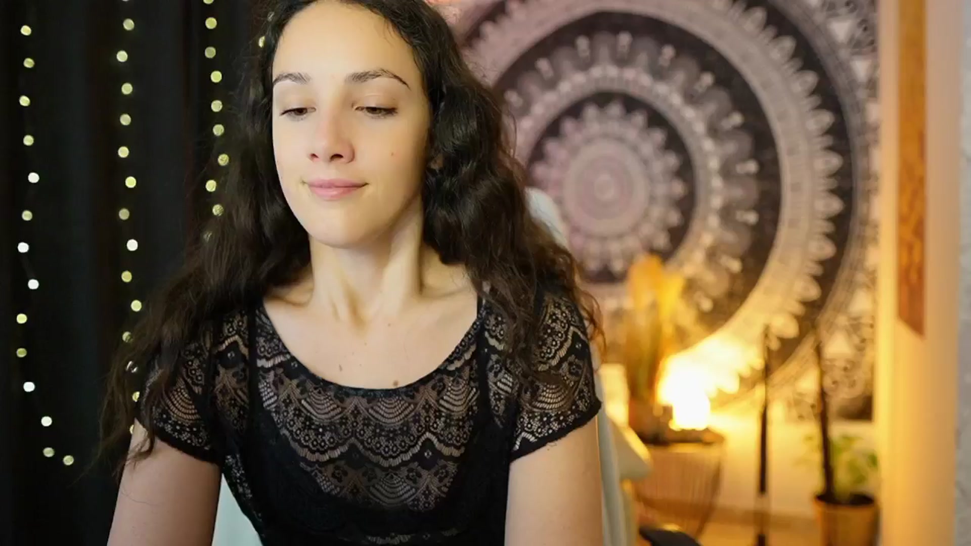 Gallery image thumbnail from Sophie_Rain18's myfreecams stream on, 06/03/2024, 10:11 image 13 of 20
