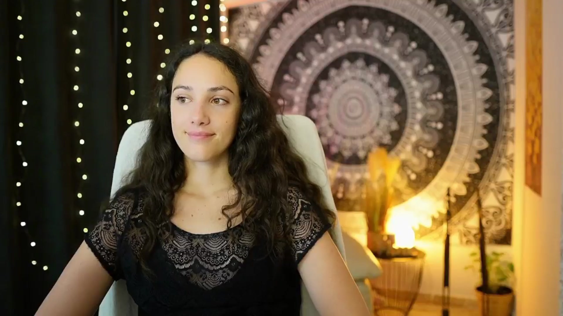 Gallery image thumbnail from Sophie_Rain18's myfreecams stream on, 06/03/2024, 10:11 image 16 of 20