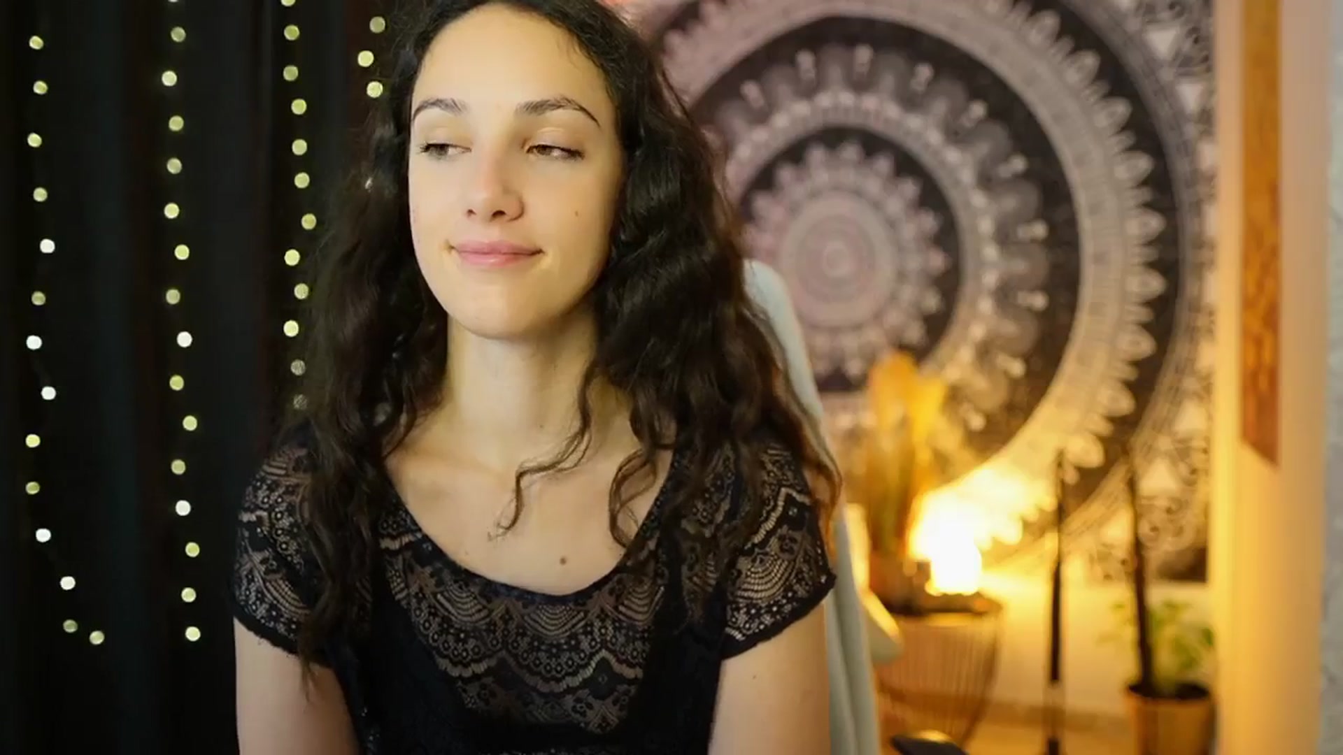Gallery image thumbnail from Sophie_Rain18's myfreecams stream on, 06/03/2024, 10:11 image 15 of 20