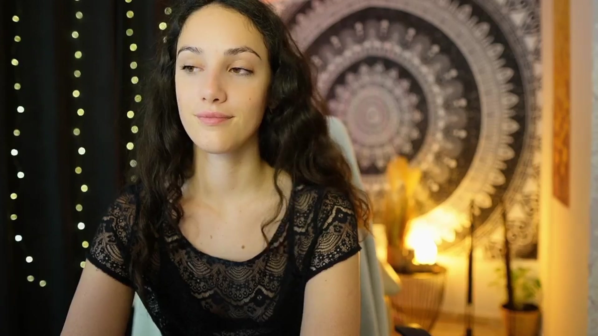 Gallery image thumbnail from Sophie_Rain18's myfreecams stream on, 06/03/2024, 10:11 image 14 of 20