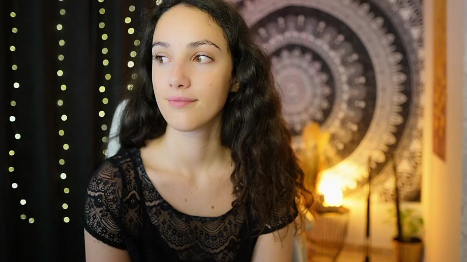 Gallery image thumbnail from Sophie_Rain18's myfreecams stream on, 06/03/2024, 10:11 image 10 of 20