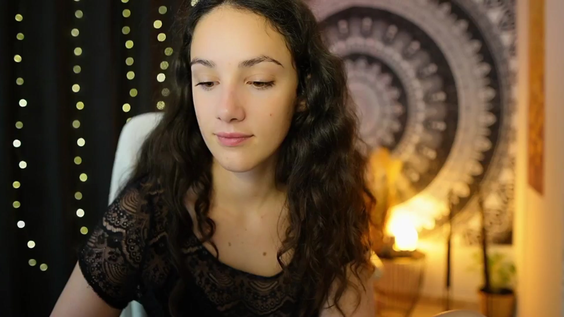 Gallery image thumbnail from Sophie_Rain18's myfreecams stream on, 06/03/2024, 10:11 image 6 of 20