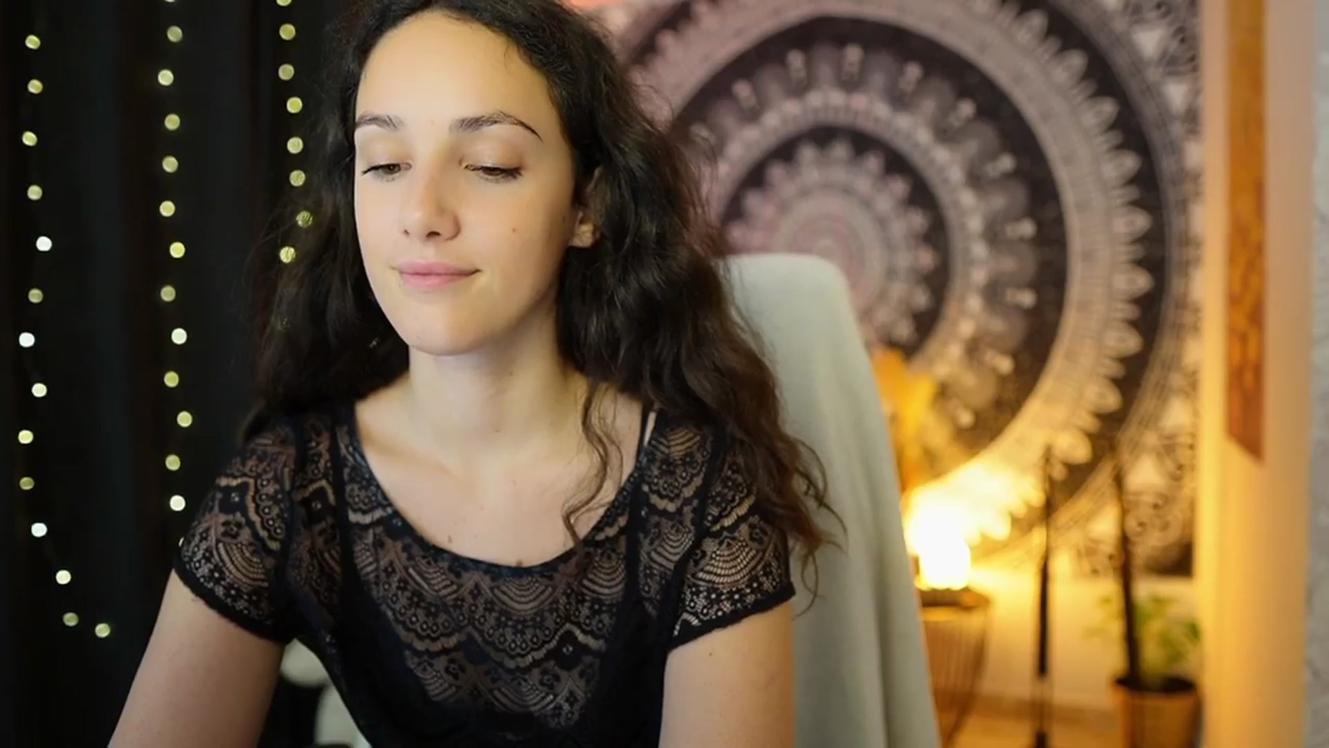 Gallery image thumbnail from Sophie_Rain18's myfreecams stream on, 06/03/2024, 11:55 image 13 of 20