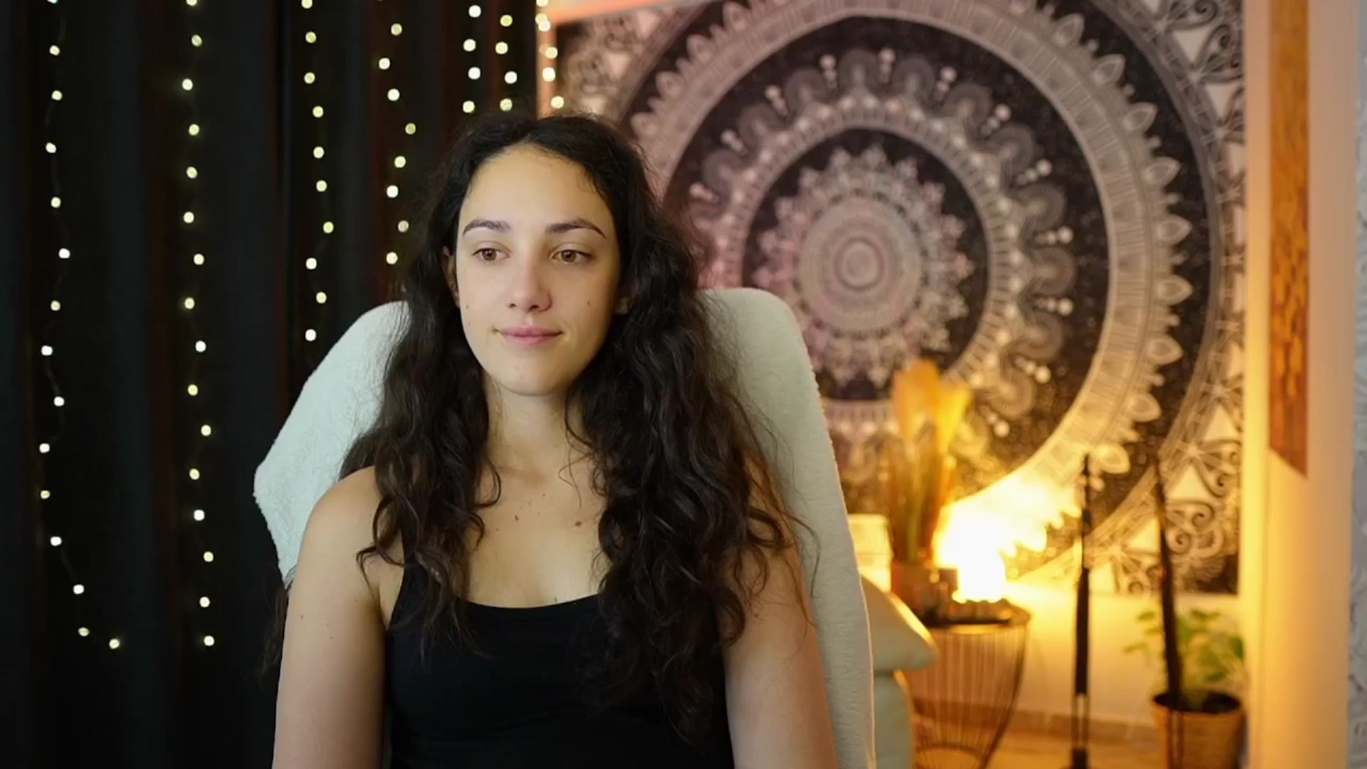Gallery image thumbnail from Sophie_Rain18's myfreecams stream on, 06/05/2024, 08:42 image 18 of 20