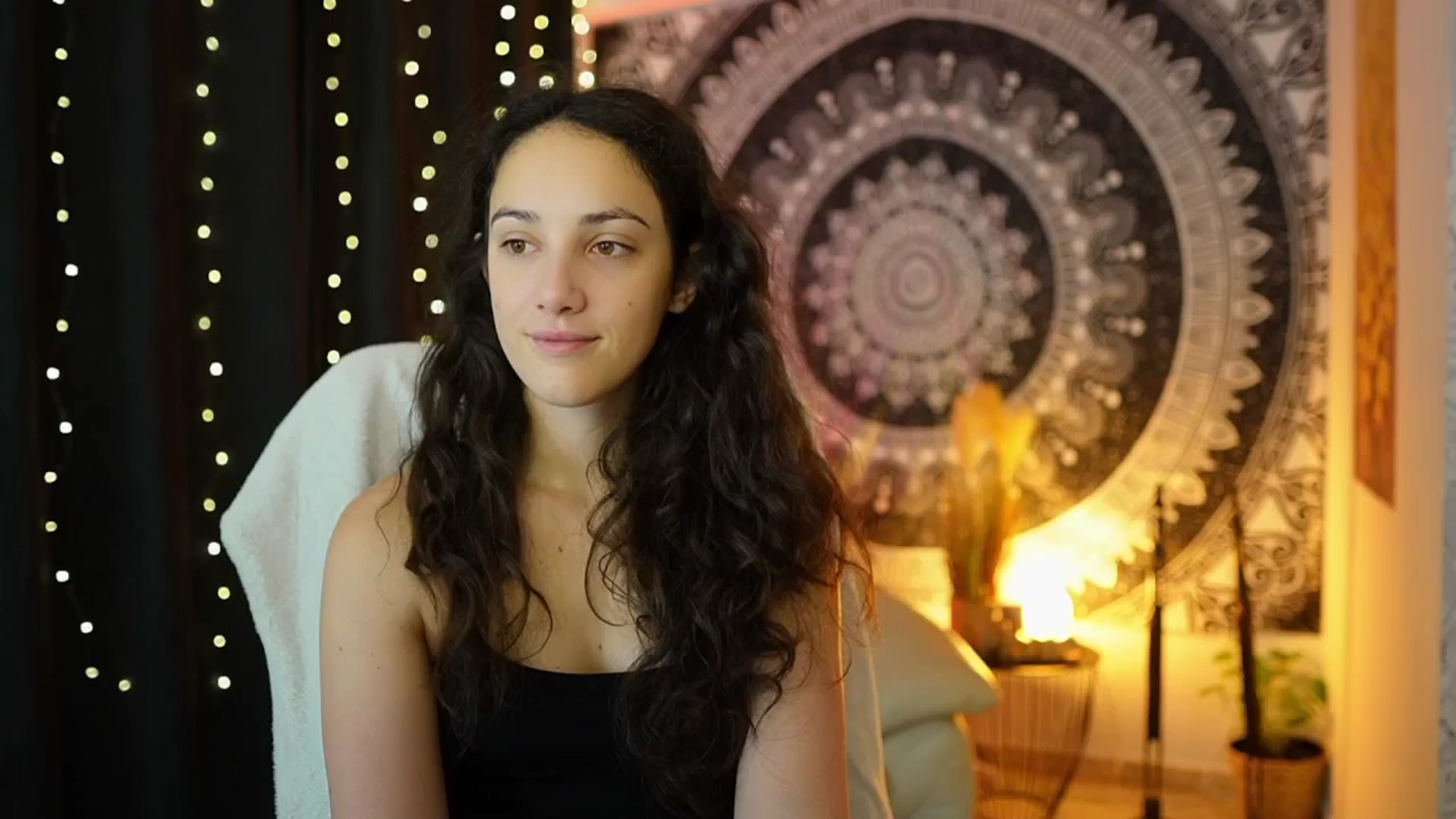 Gallery image thumbnail from Sophie_Rain18's myfreecams stream on, 06/05/2024, 08:42 image 3 of 20