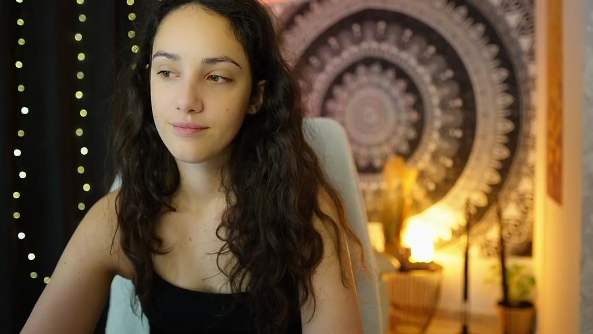 Gallery image thumbnail from Sophie_Rain18's myfreecams stream on, 06/05/2024, 09:46 image 12 of 20