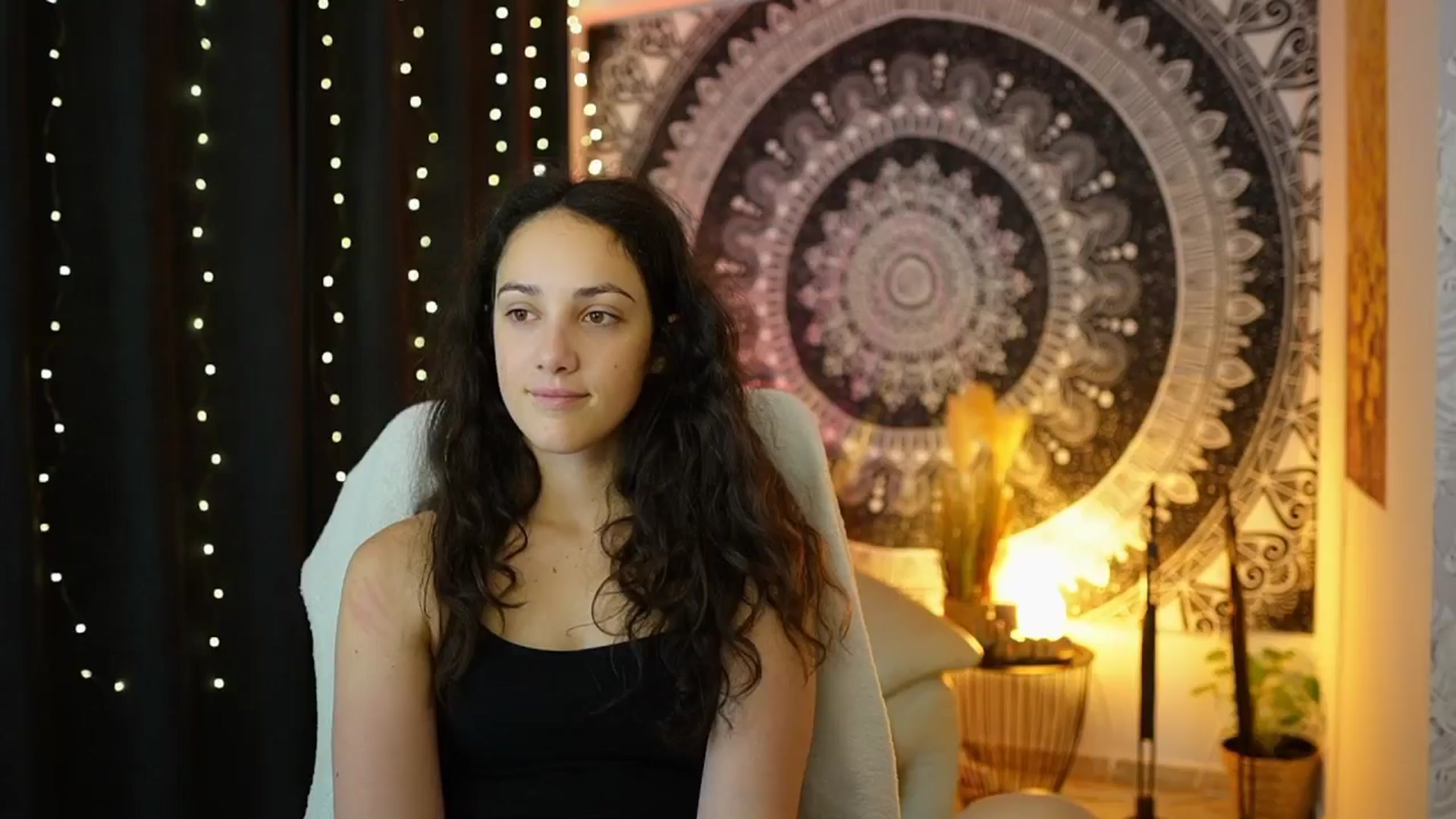 Gallery image thumbnail from Sophie_Rain18's myfreecams stream on, 06/05/2024, 09:46 image 5 of 20