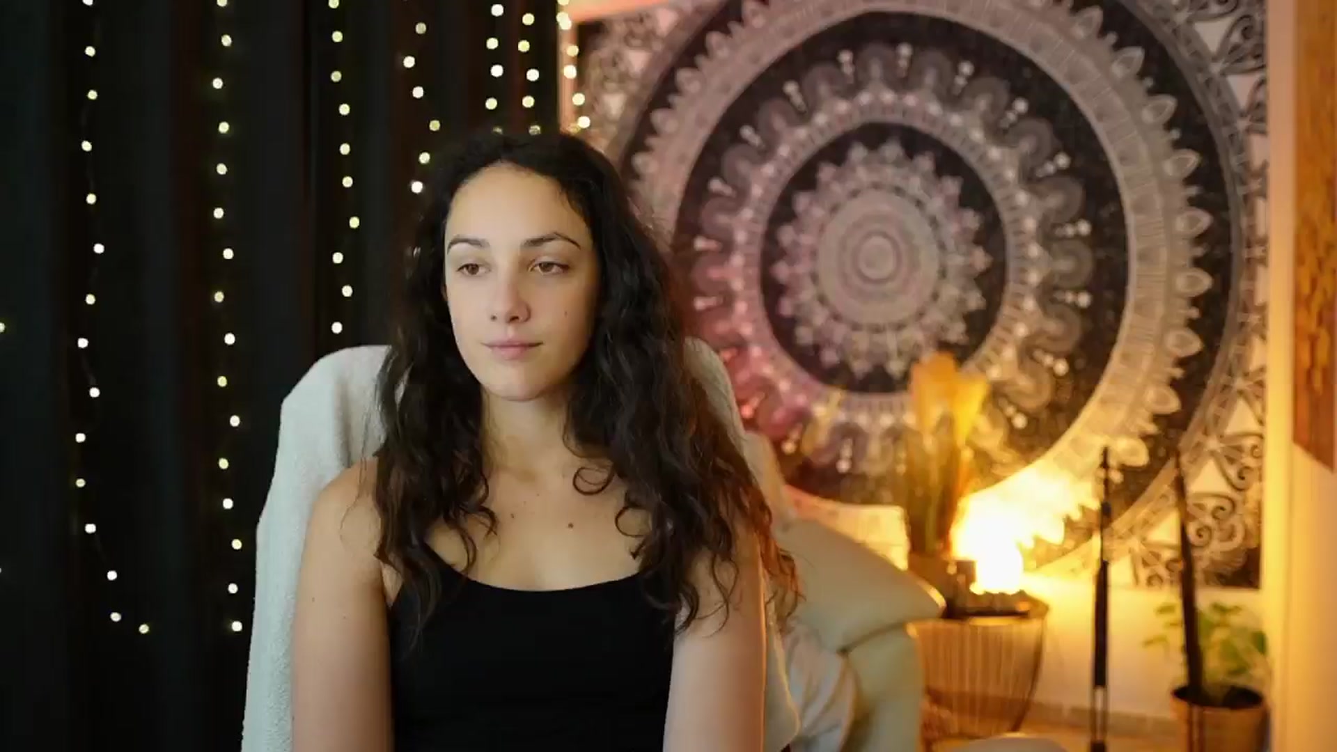 Gallery image thumbnail from Sophie_Rain18's myfreecams stream on, 06/05/2024, 12:54 image 1 of 20