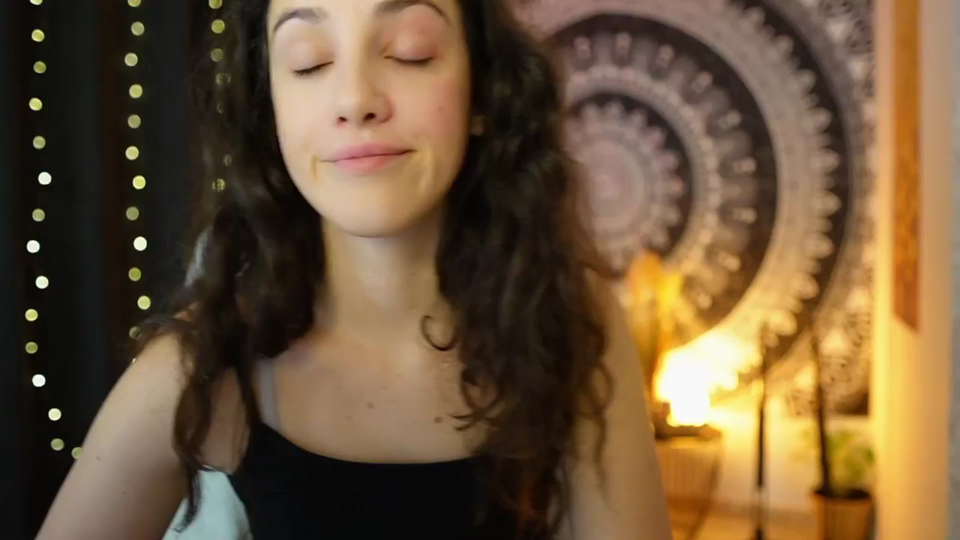 Gallery image thumbnail from Sophie_Rain18's myfreecams stream on, 06/05/2024, 12:54 image 6 of 20