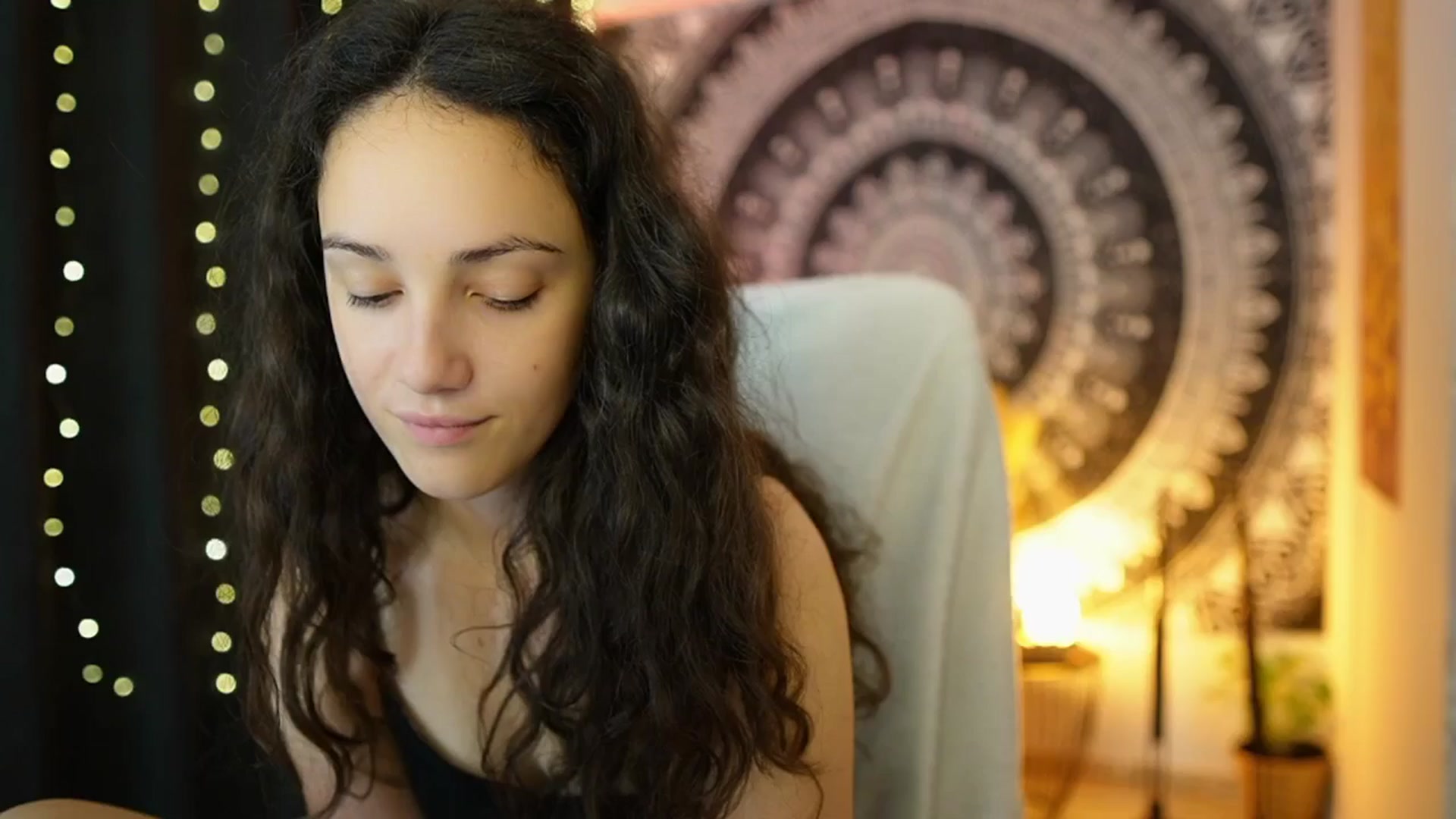 Gallery image thumbnail from Sophie_Rain18's myfreecams stream on, 06/05/2024, 12:54 image 4 of 20