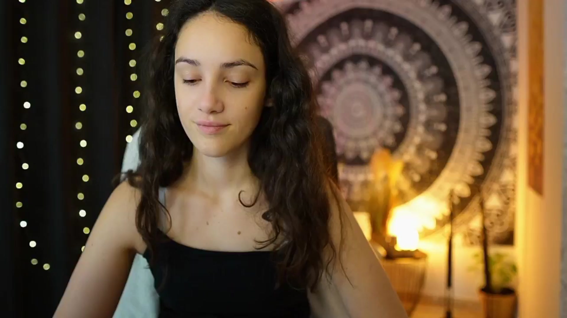 Gallery image thumbnail from Sophie_Rain18's myfreecams stream on, 06/05/2024, 12:54 image 5 of 20