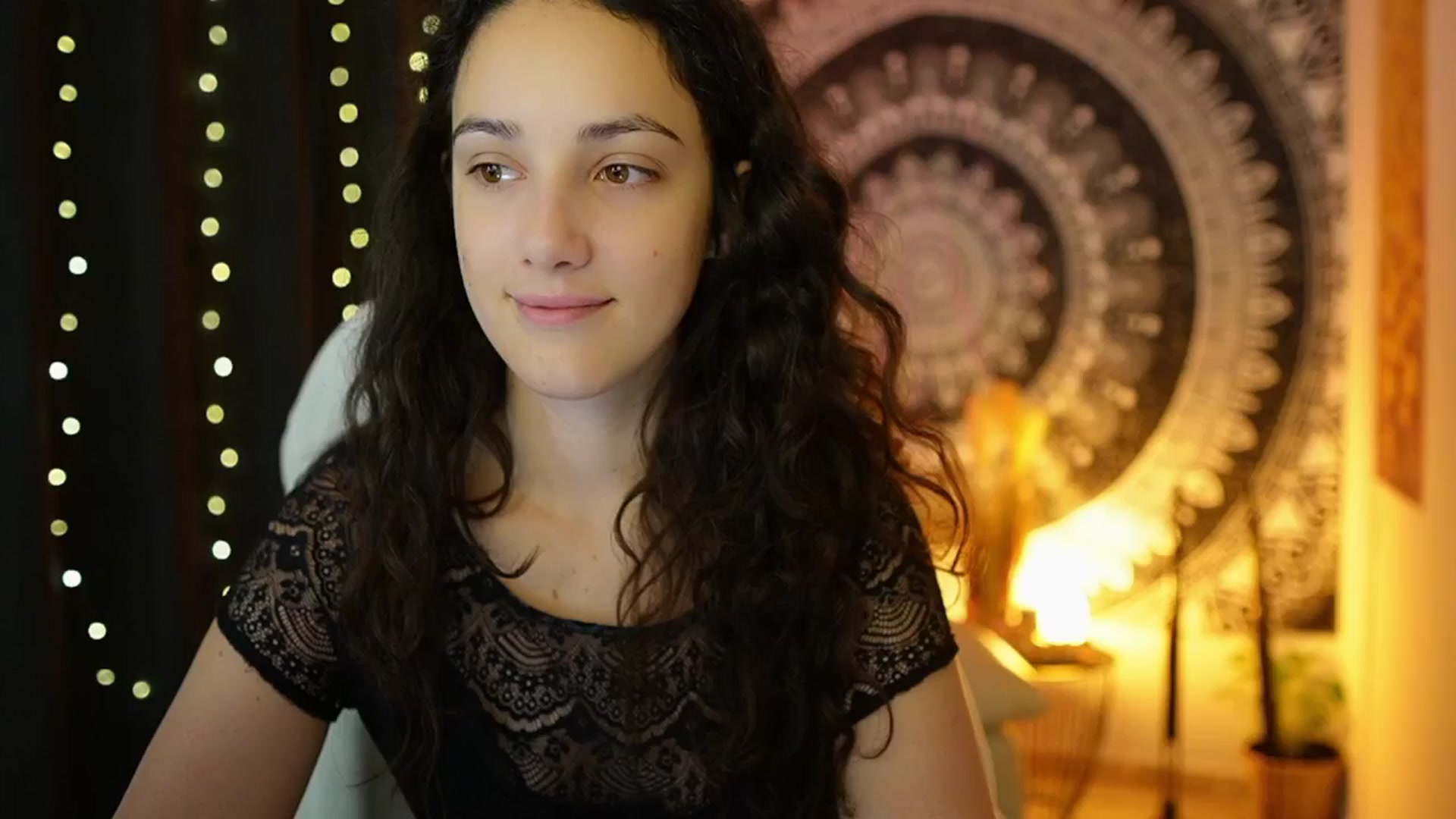 Gallery image thumbnail from Sophie_Rain18's myfreecams stream on, 06/07/2024, 09:28 image 10 of 20