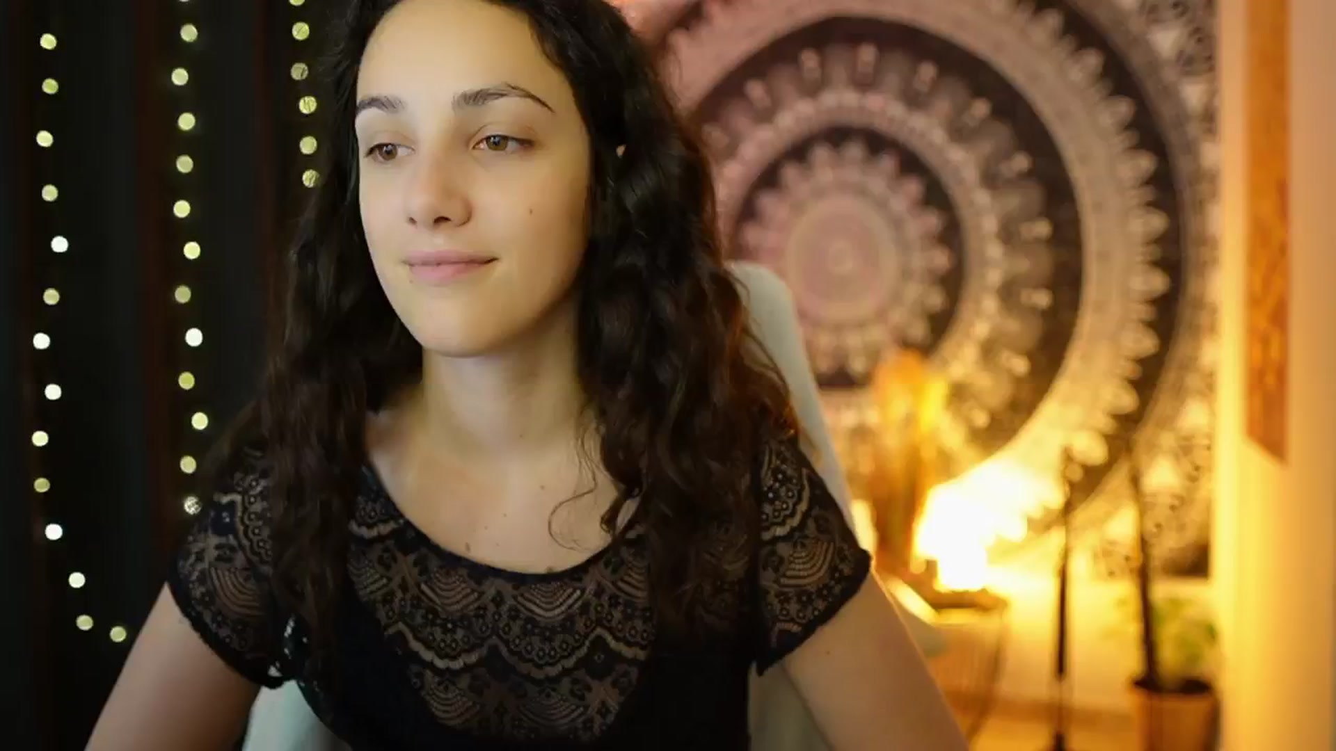 Gallery image thumbnail from Sophie_Rain18's myfreecams stream on, 06/07/2024, 10:25 image 10 of 20